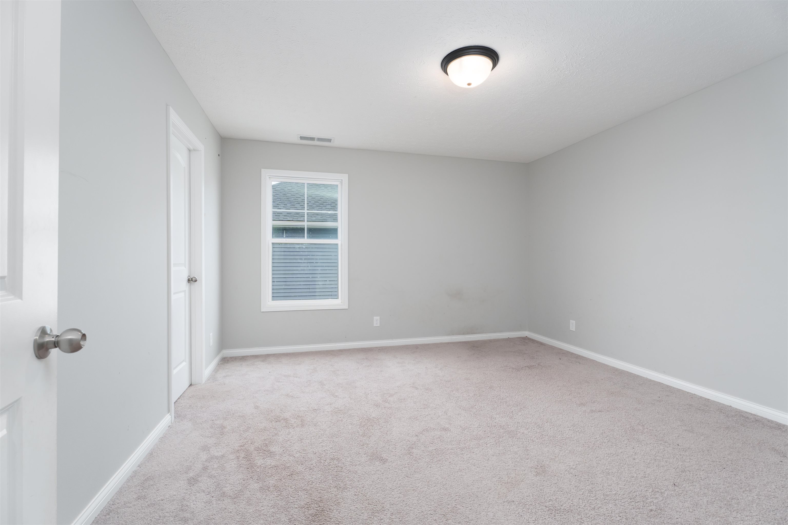 6824 Bridgeview Ct, Utica, Kentucky 42376, 4 Bedrooms Bedrooms, ,2 BathroomsBathrooms,Single Family Residence,For Sale,Bridgeview Ct,92602