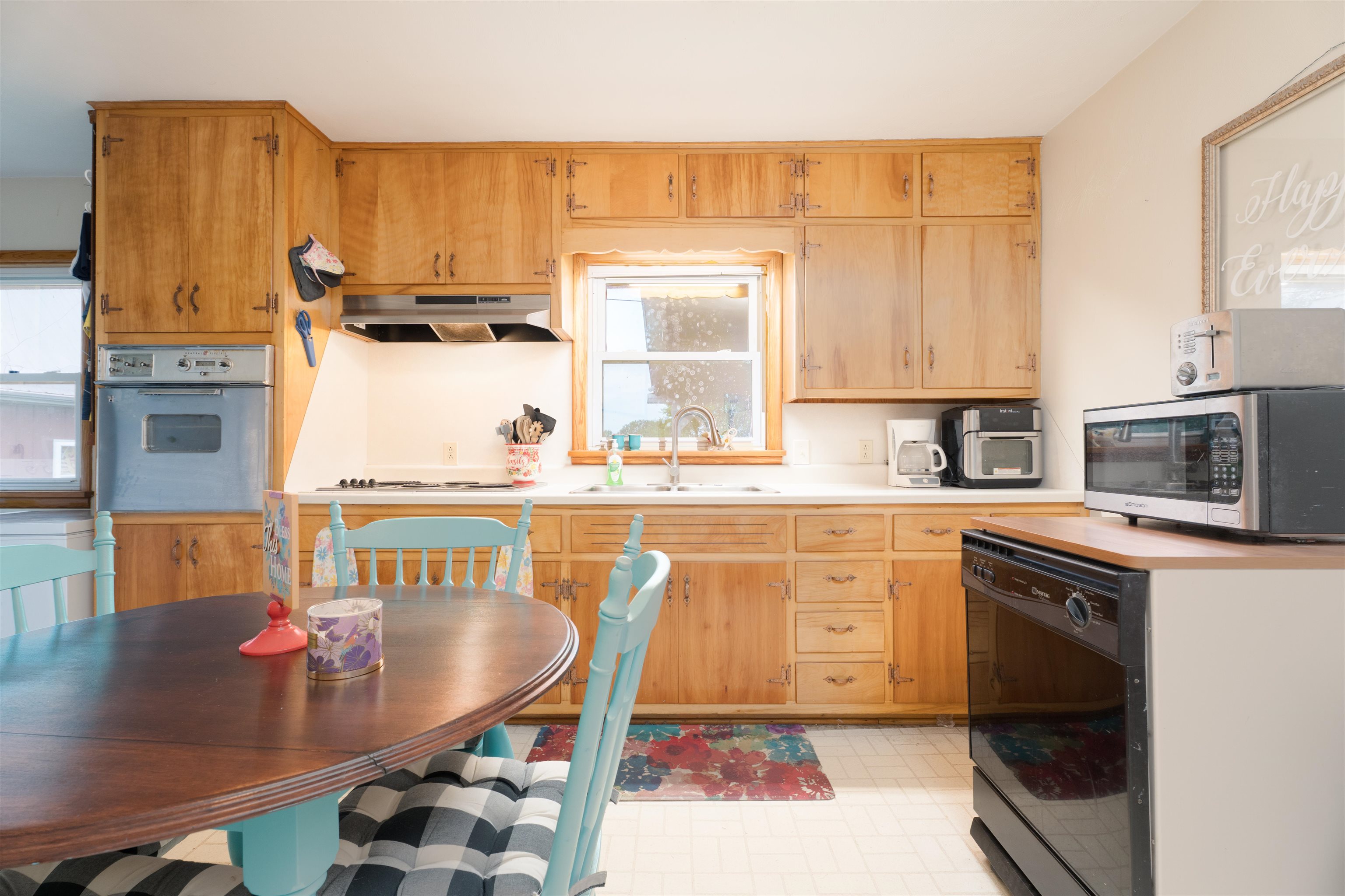 7136 Masonville Habit Rd., Philpot, Kentucky 42366, 3 Bedrooms Bedrooms, ,1 BathroomBathrooms,Single Family Residence,For Sale,Masonville Habit Rd.,92603