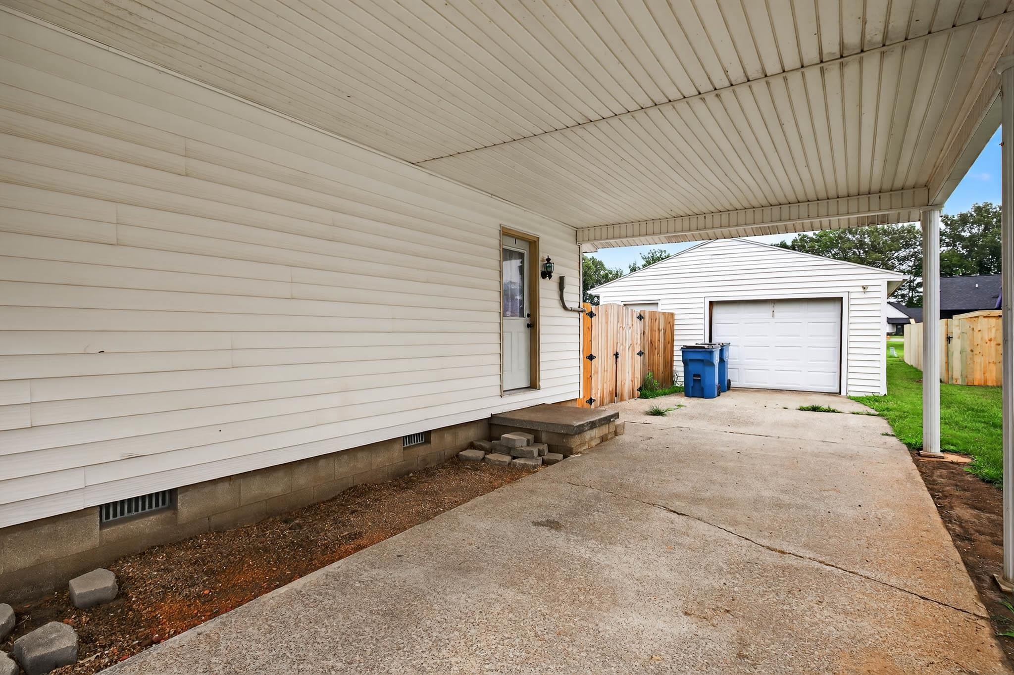 120 Mockingbird Lane, Lewisport, Kentucky 42351, 3 Bedrooms Bedrooms, ,1 BathroomBathrooms,Single Family Residence,For Sale,Mockingbird Lane,92604