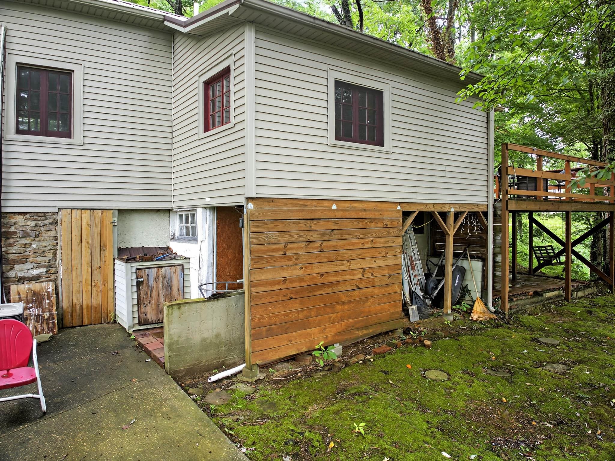 255 Clubhouse Drive, Hawesville, Kentucky 42348, 1 Bedroom Bedrooms, ,1 BathroomBathrooms,Single Family Residence,For Sale,Clubhouse Drive,92605