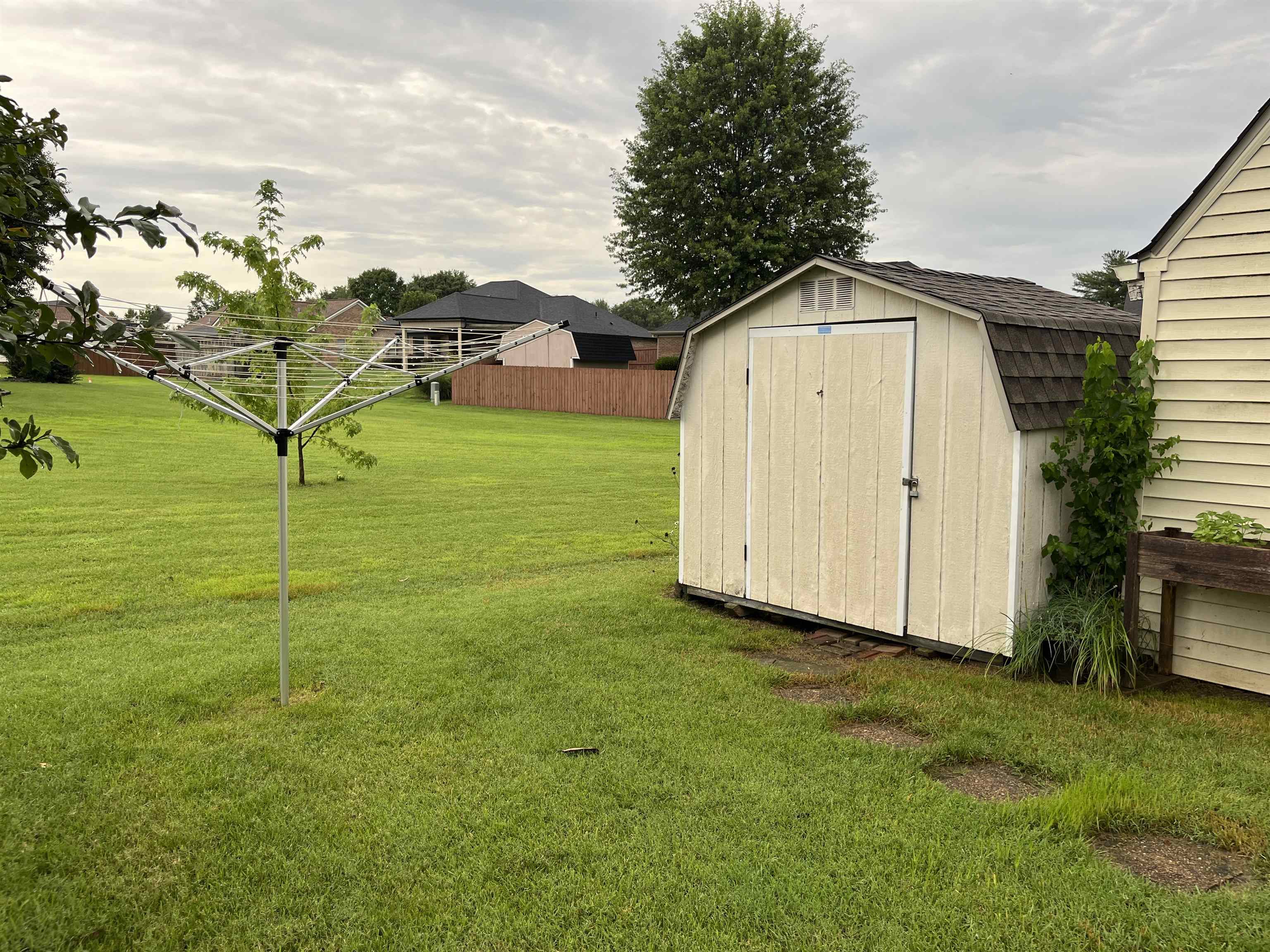 3068 Steeplechase, Owensboro, Kentucky 42303, 3 Bedrooms Bedrooms, ,2 BathroomsBathrooms,Ranch,For Sale,Steeplechase,92614