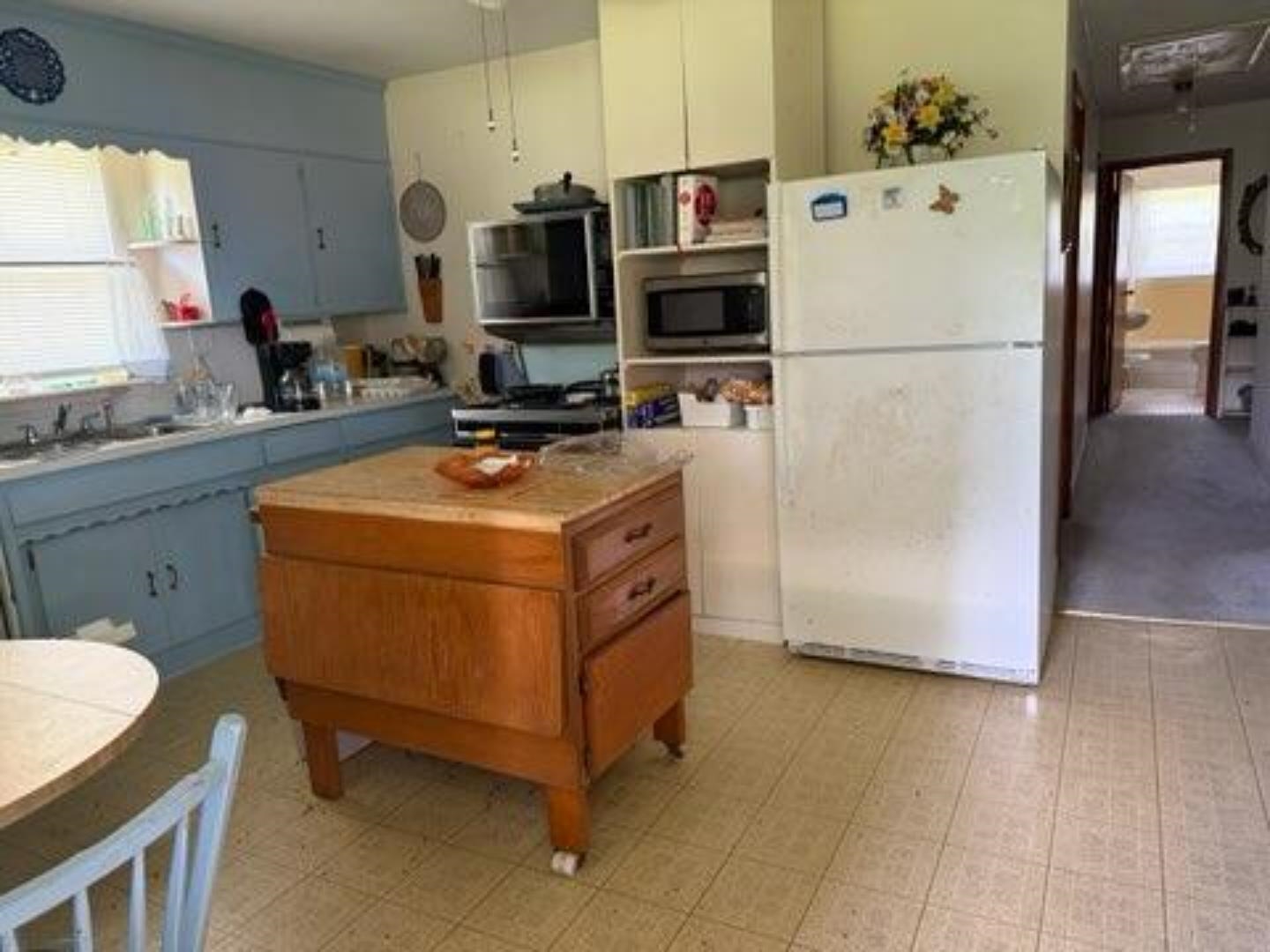 4555 Logansport Road, Morgantown, Kentucky 42261, 2 Bedrooms Bedrooms, ,1 BathroomBathrooms,Single Family Residence,For Sale,Logansport Road,92619