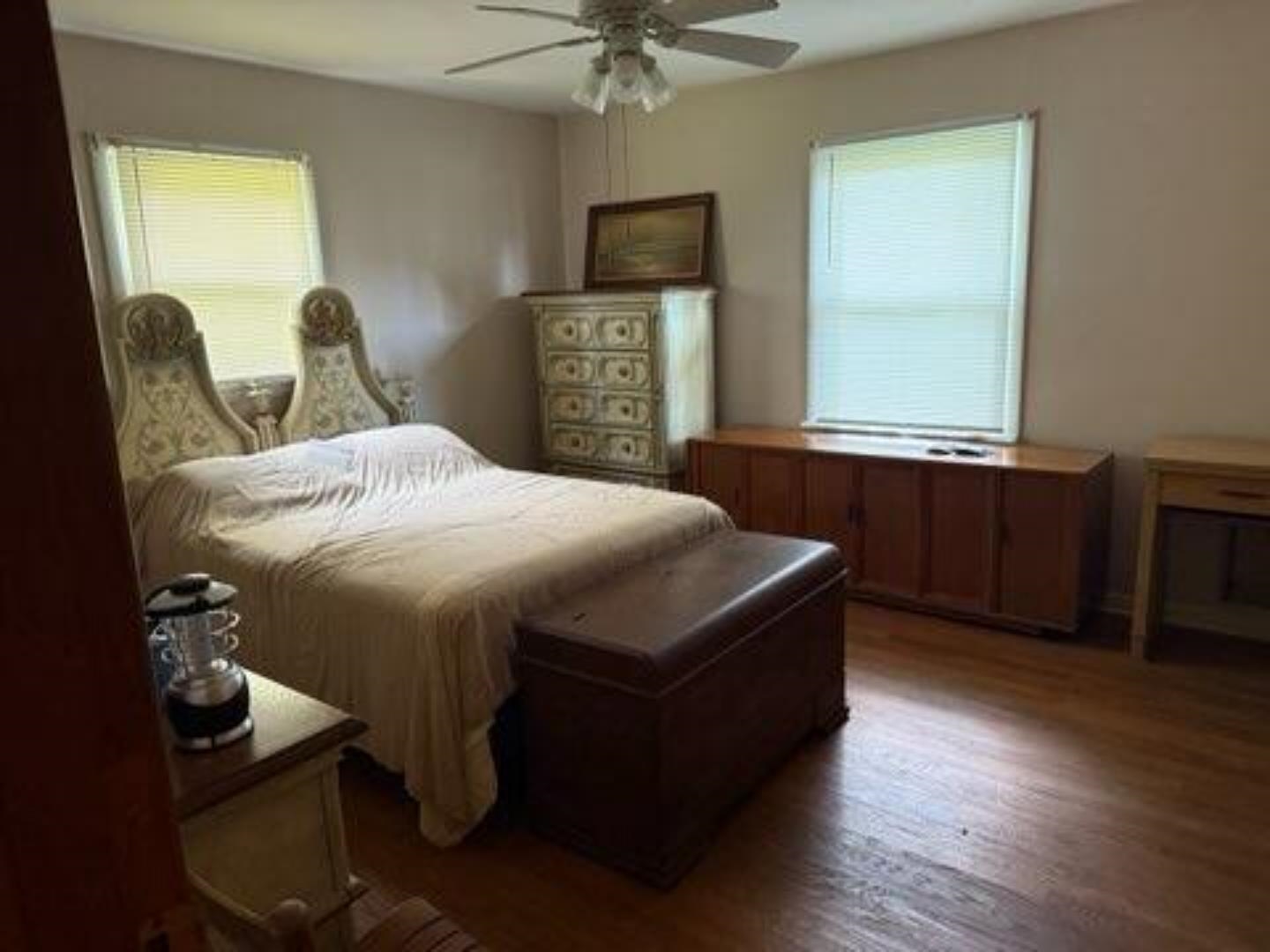 4555 Logansport Road, Morgantown, Kentucky 42261, 2 Bedrooms Bedrooms, ,1 BathroomBathrooms,Single Family Residence,For Sale,Logansport Road,92619