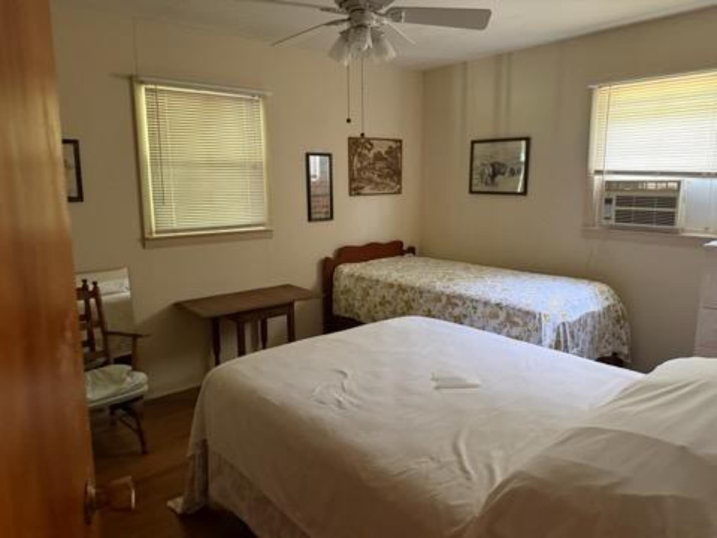 4555 Logansport Road, Morgantown, Kentucky 42261, 2 Bedrooms Bedrooms, ,1 BathroomBathrooms,Single Family Residence,For Sale,Logansport Road,92619