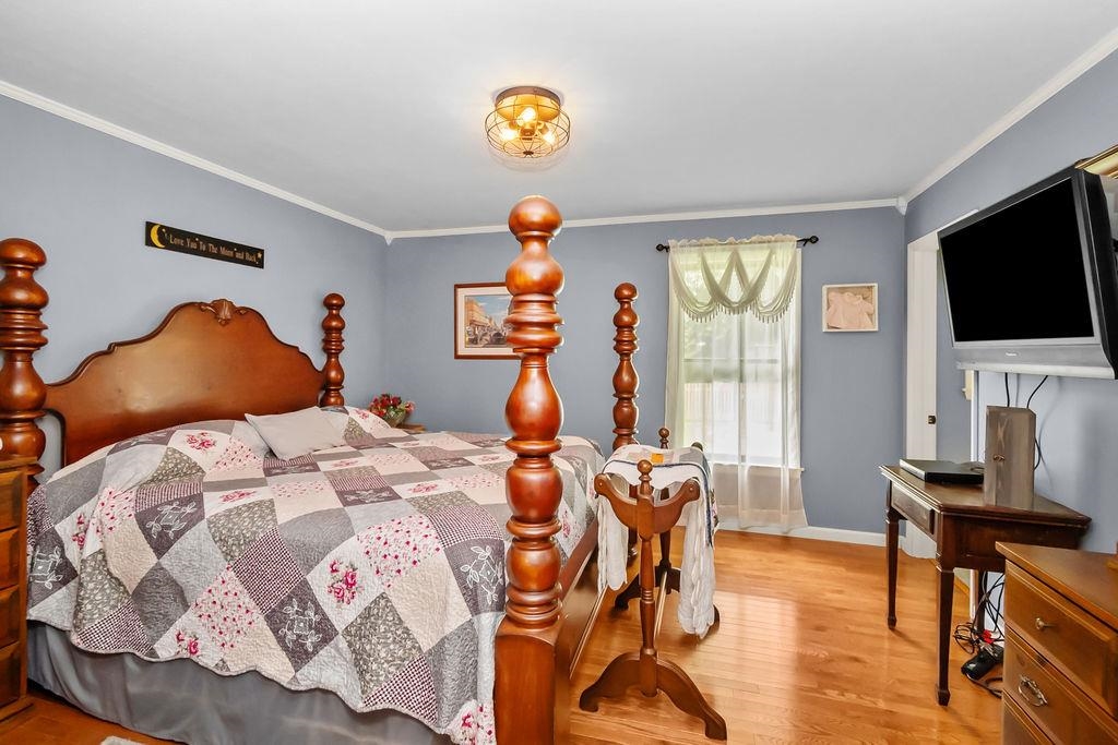 4166 Greenbriar Rd, Utica, Kentucky 42376, 3 Bedrooms Bedrooms, ,1 BathroomBathrooms,Single Family Residence,For Sale,Greenbriar Rd,92620