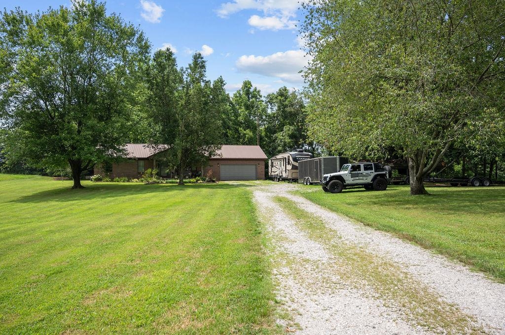 4166 Greenbriar Rd, Utica, Kentucky 42376, 3 Bedrooms Bedrooms, ,1 BathroomBathrooms,Single Family Residence,For Sale,Greenbriar Rd,92620