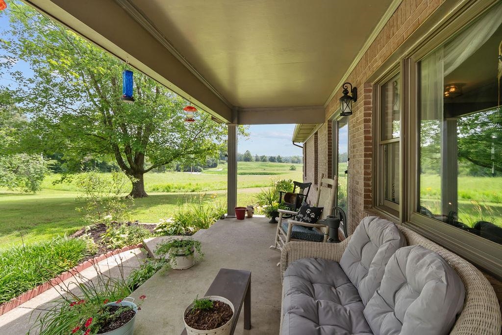 4166 Greenbriar Rd, Utica, Kentucky 42376, 3 Bedrooms Bedrooms, ,1 BathroomBathrooms,Single Family Residence,For Sale,Greenbriar Rd,92620
