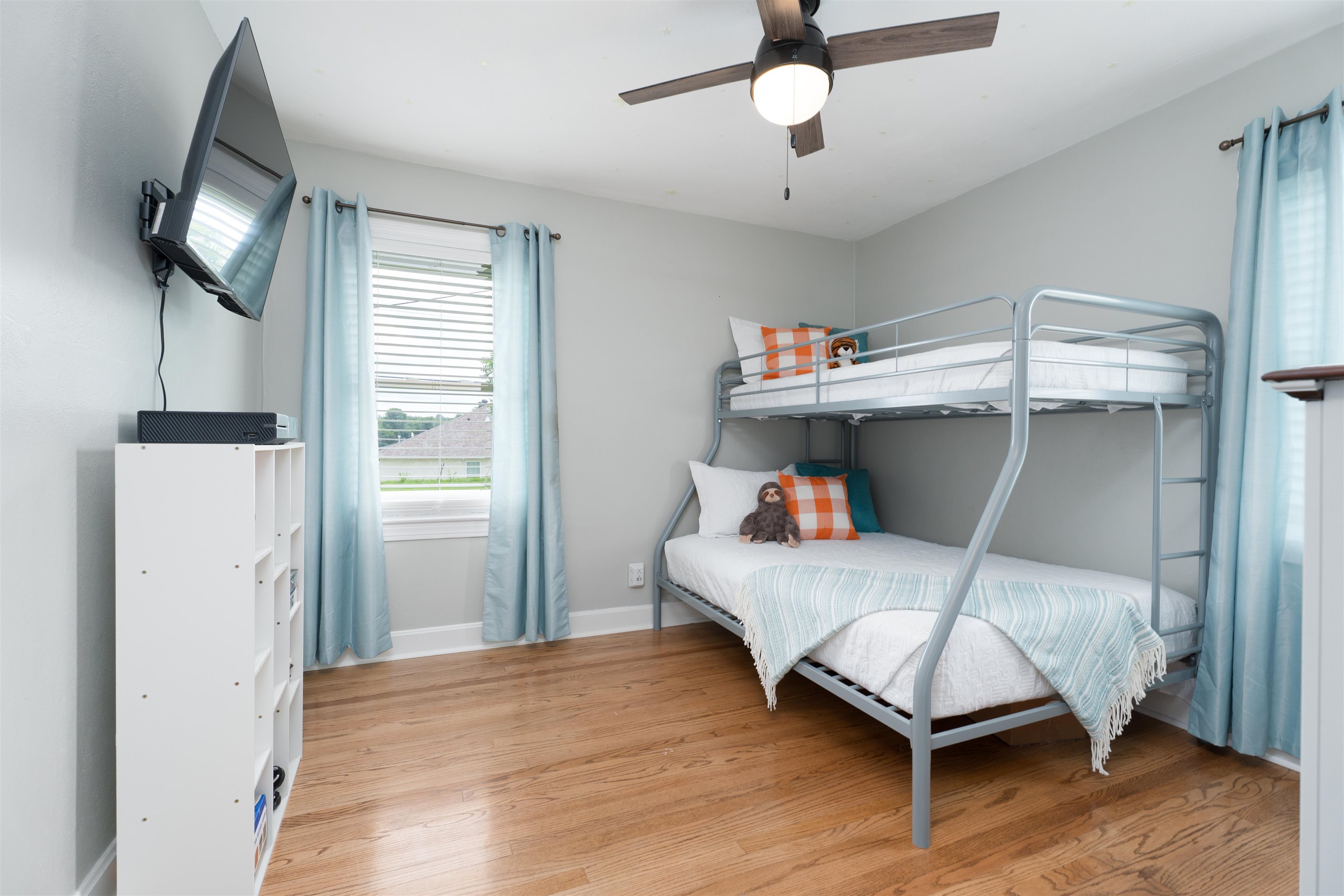 3021 Meadowland Drive, Owensboro, Kentucky 42303, 3 Bedrooms Bedrooms, ,1 BathroomBathrooms,Single Family Residence,For Sale,Meadowland Drive,92621
