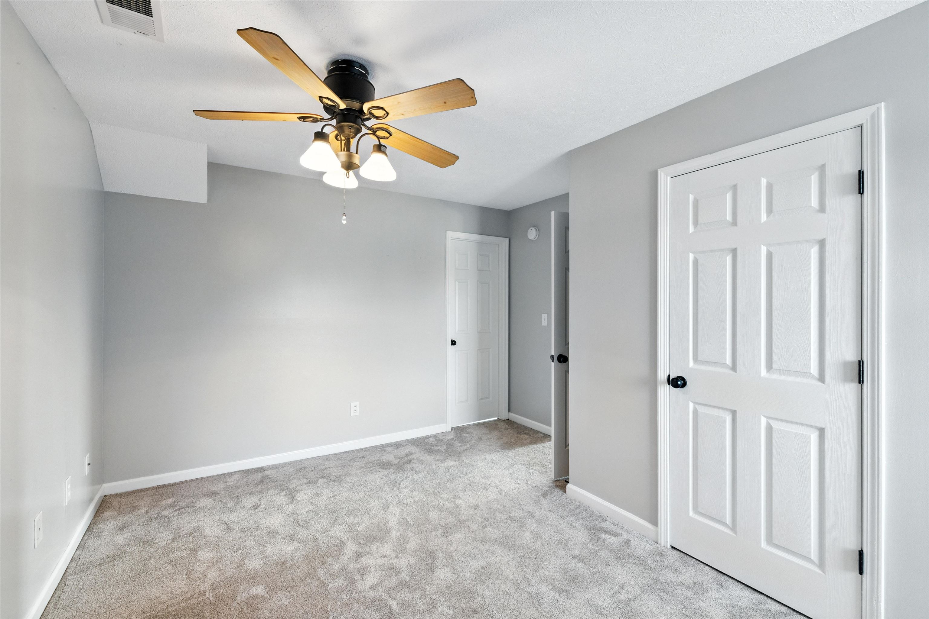 30 Chase Ct, Ekron, Kentucky 40117, 3 Bedrooms Bedrooms, ,3 BathroomsBathrooms,Single Family Residence,For Sale,Chase Ct,92622