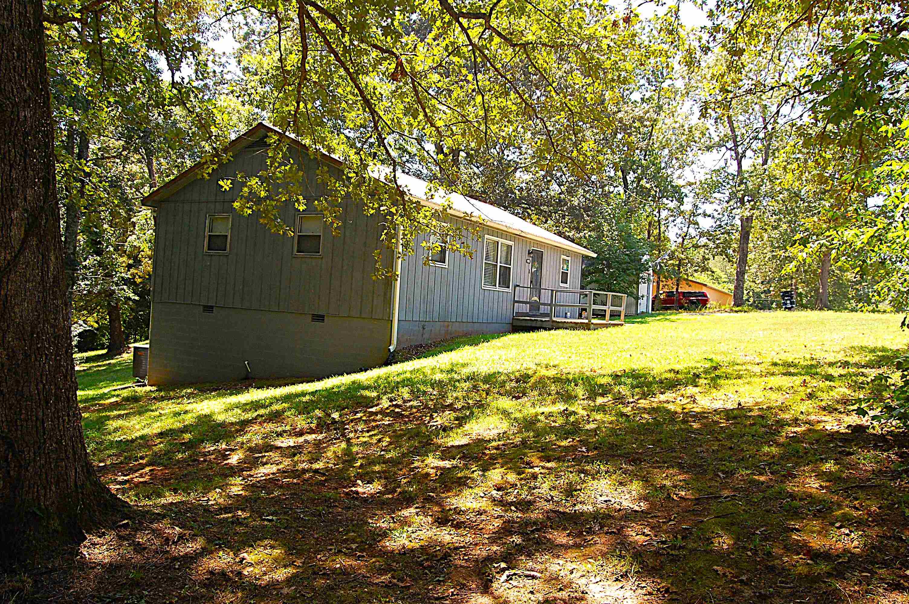 1939 Rockcastle RD, Cadiz, Kentucky 42211, 3 Bedrooms Bedrooms, ,1 BathroomBathrooms,Single Family Residence,For Sale,Rockcastle RD,92623