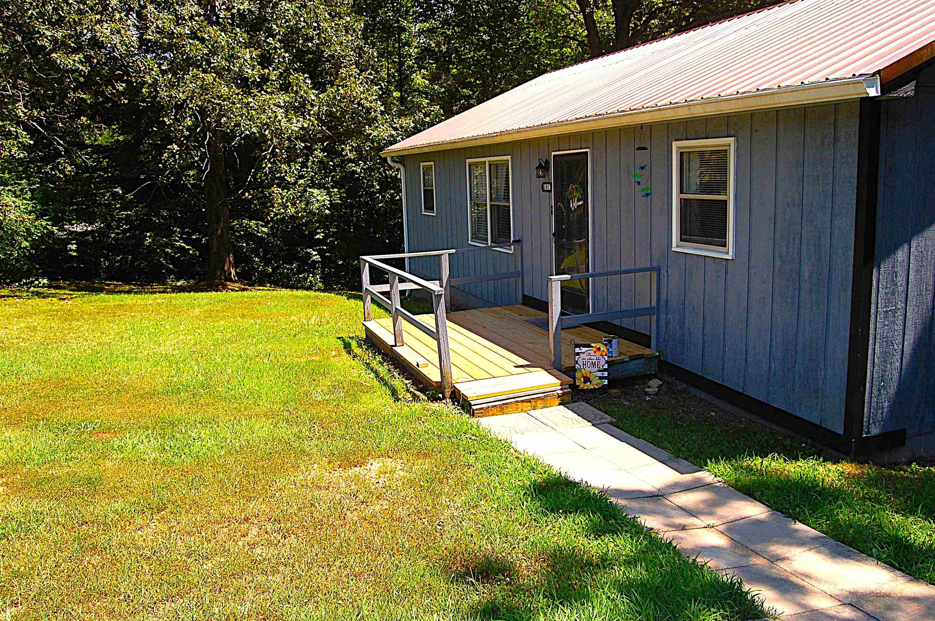 1939 Rockcastle RD, Cadiz, Kentucky 42211, 3 Bedrooms Bedrooms, ,1 BathroomBathrooms,Single Family Residence,For Sale,Rockcastle RD,92623