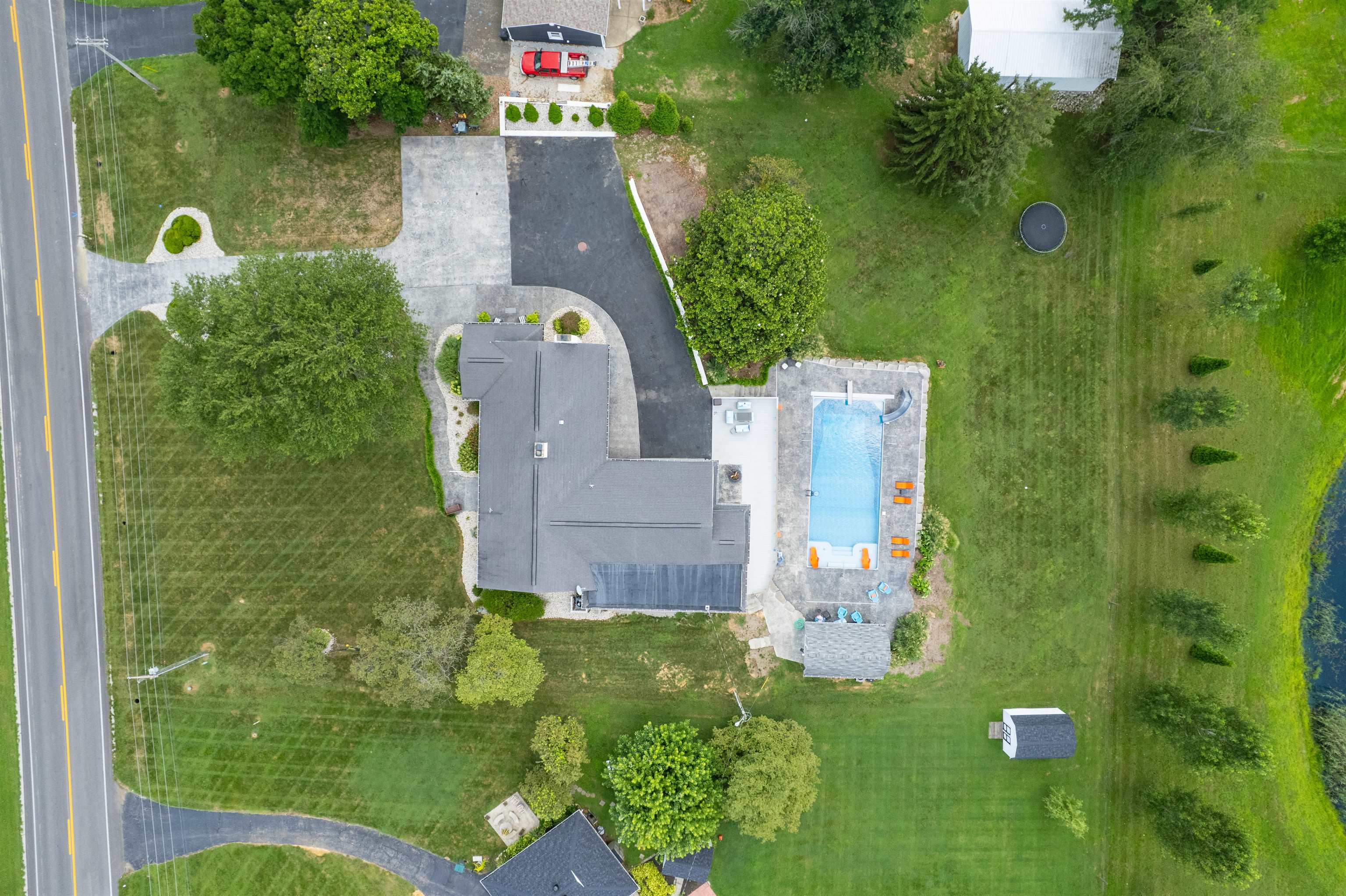 6208 HWY 144, Owensboro, Kentucky 42303, 4 Bedrooms Bedrooms, ,3 BathroomsBathrooms,Single Family Residence,For Sale,HWY 144,92624