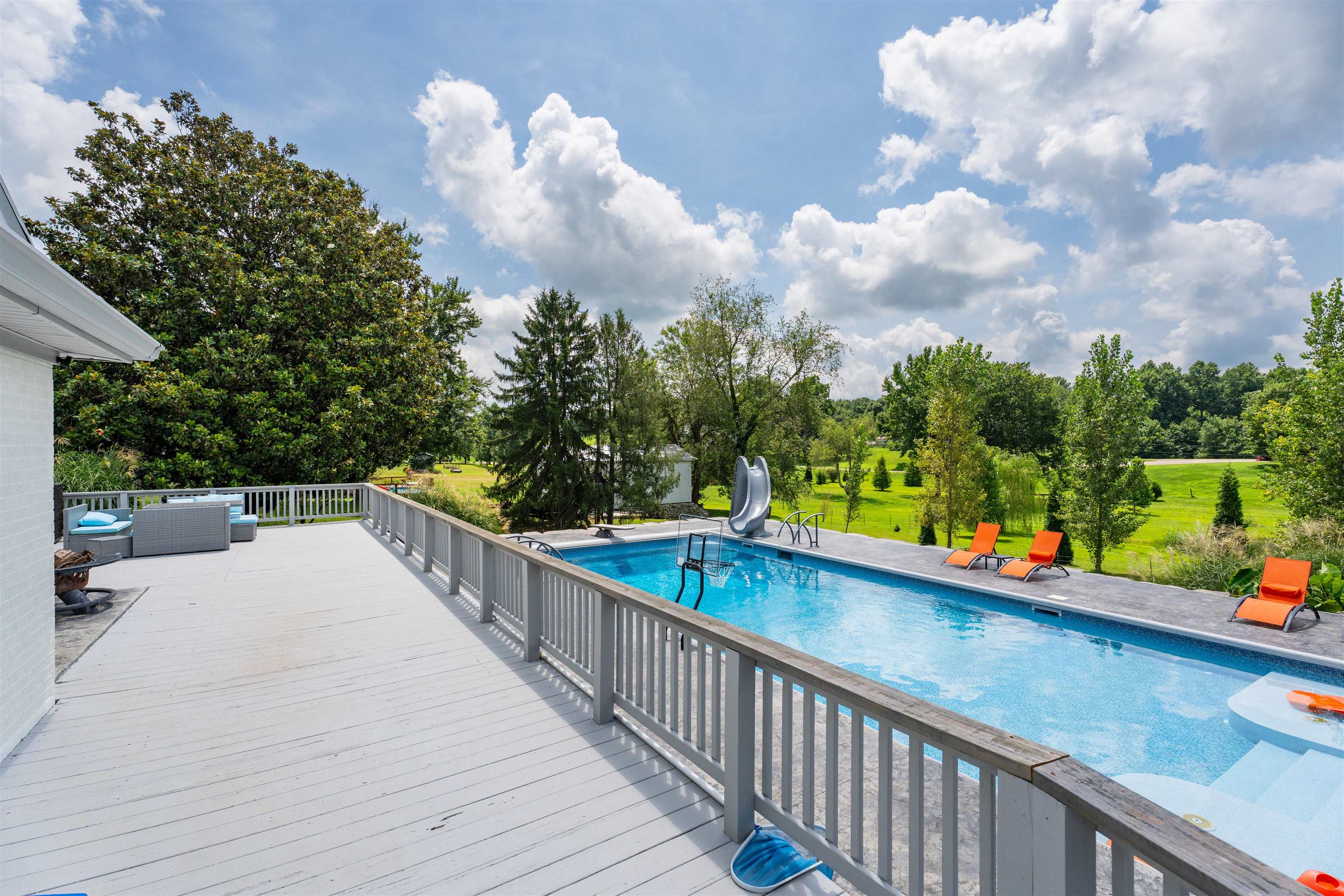 6208 HWY 144, Owensboro, Kentucky 42303, 4 Bedrooms Bedrooms, ,3 BathroomsBathrooms,Single Family Residence,For Sale,HWY 144,92624