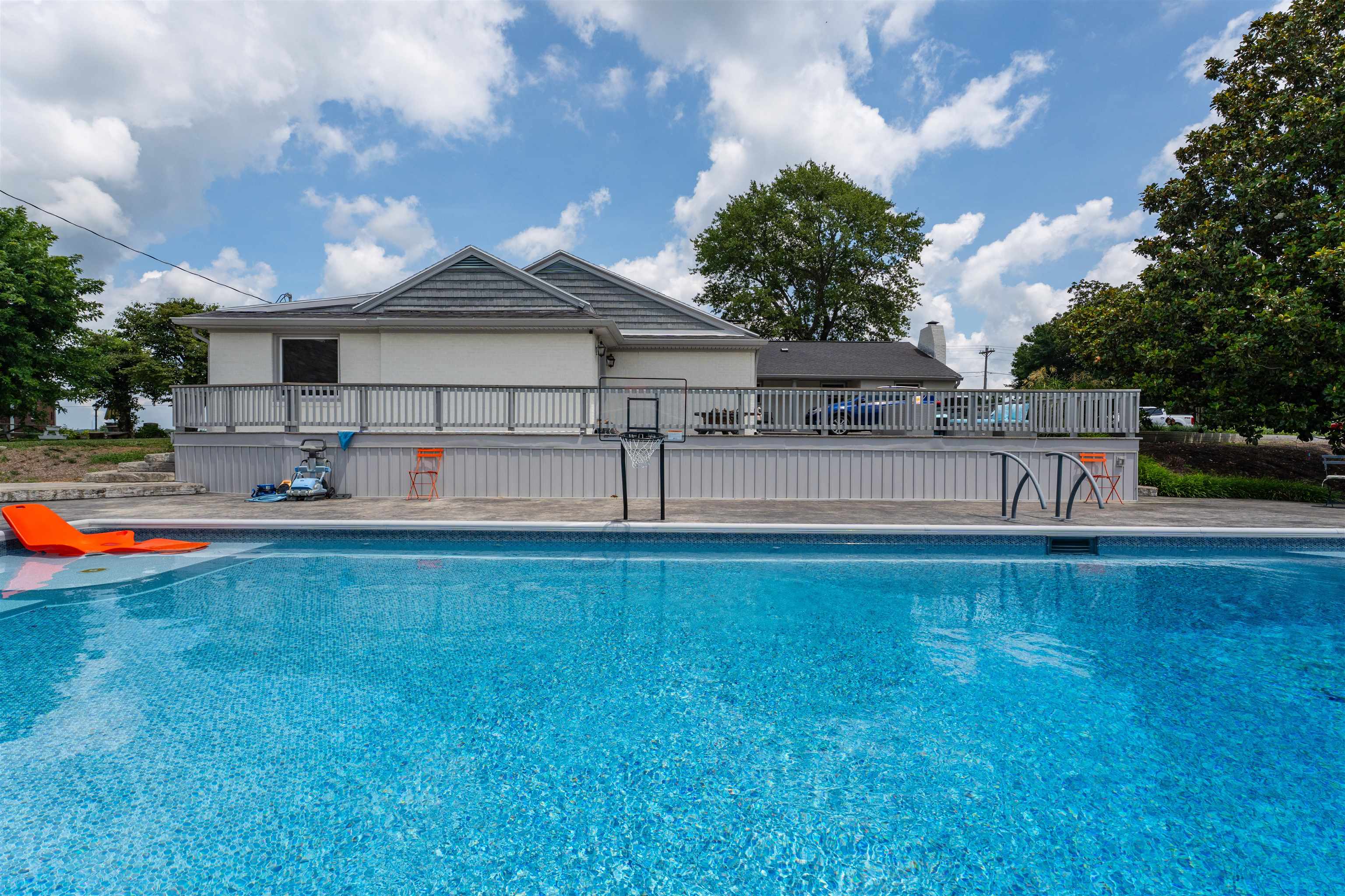 6208 HWY 144, Owensboro, Kentucky 42303, 4 Bedrooms Bedrooms, ,3 BathroomsBathrooms,Single Family Residence,For Sale,HWY 144,92624