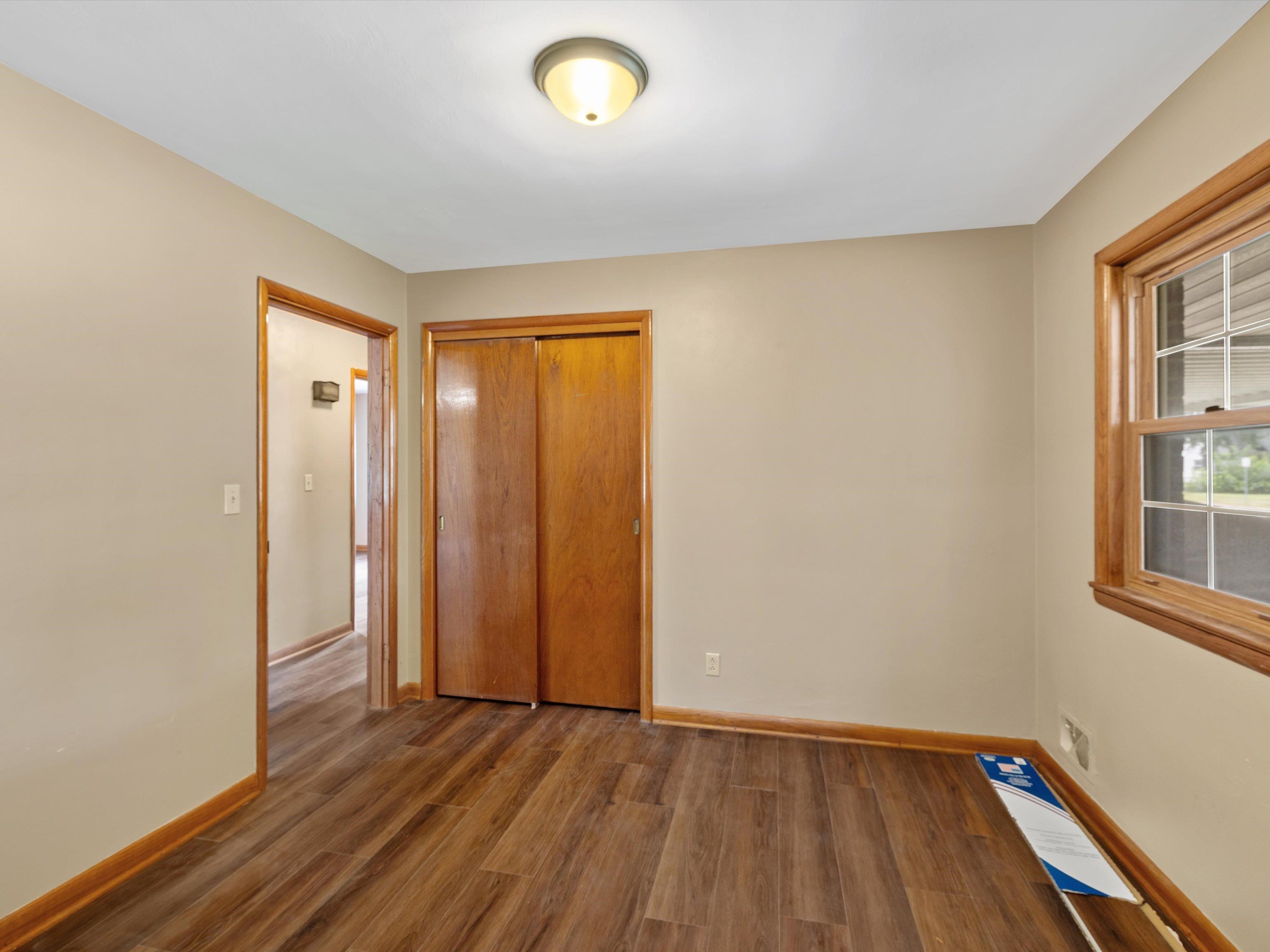 3501 Hawthorne Drive, Owensboro, Kentucky 42303, 3 Bedrooms Bedrooms, ,1 BathroomBathrooms,Single Family Residence,For Sale,Hawthorne Drive,92625