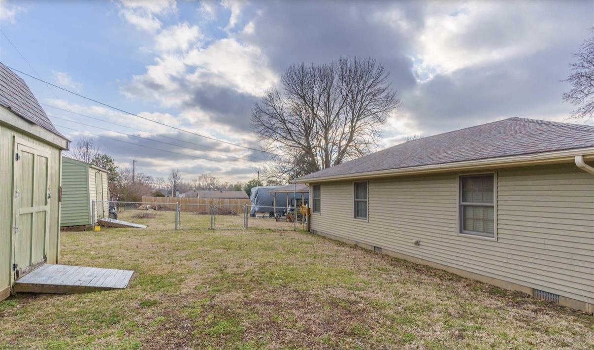 2955 Plymouth Place, Owensboro, Kentucky 42303, 4 Bedrooms Bedrooms, ,3 BathroomsBathrooms,Single Family Residence,For Sale,Plymouth Place,92627