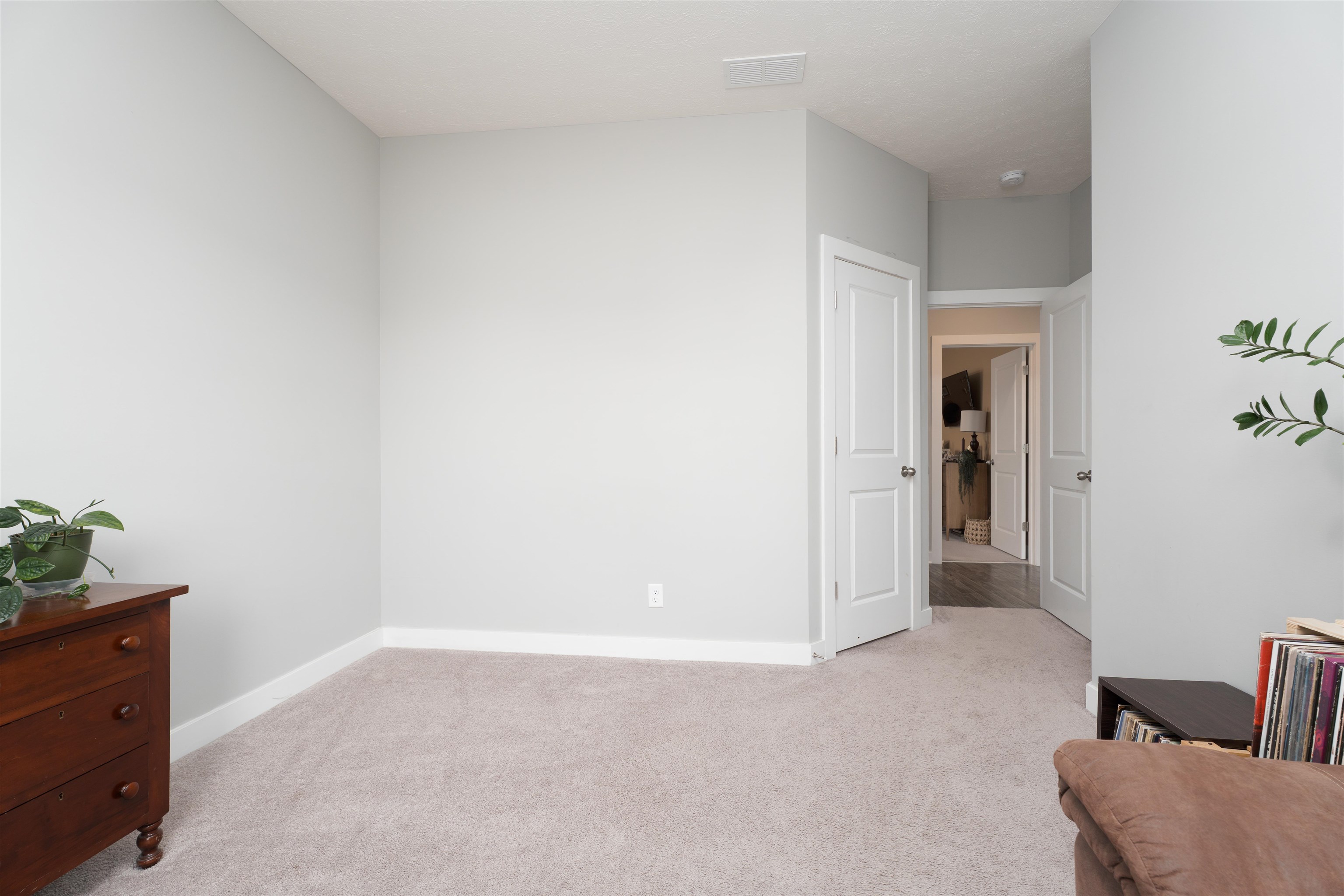 4722 Breeze Ct, Owensboro, Kentucky 42301, 3 Bedrooms Bedrooms, ,2 BathroomsBathrooms,Single Family Residence,For Sale,Breeze Ct,92654
