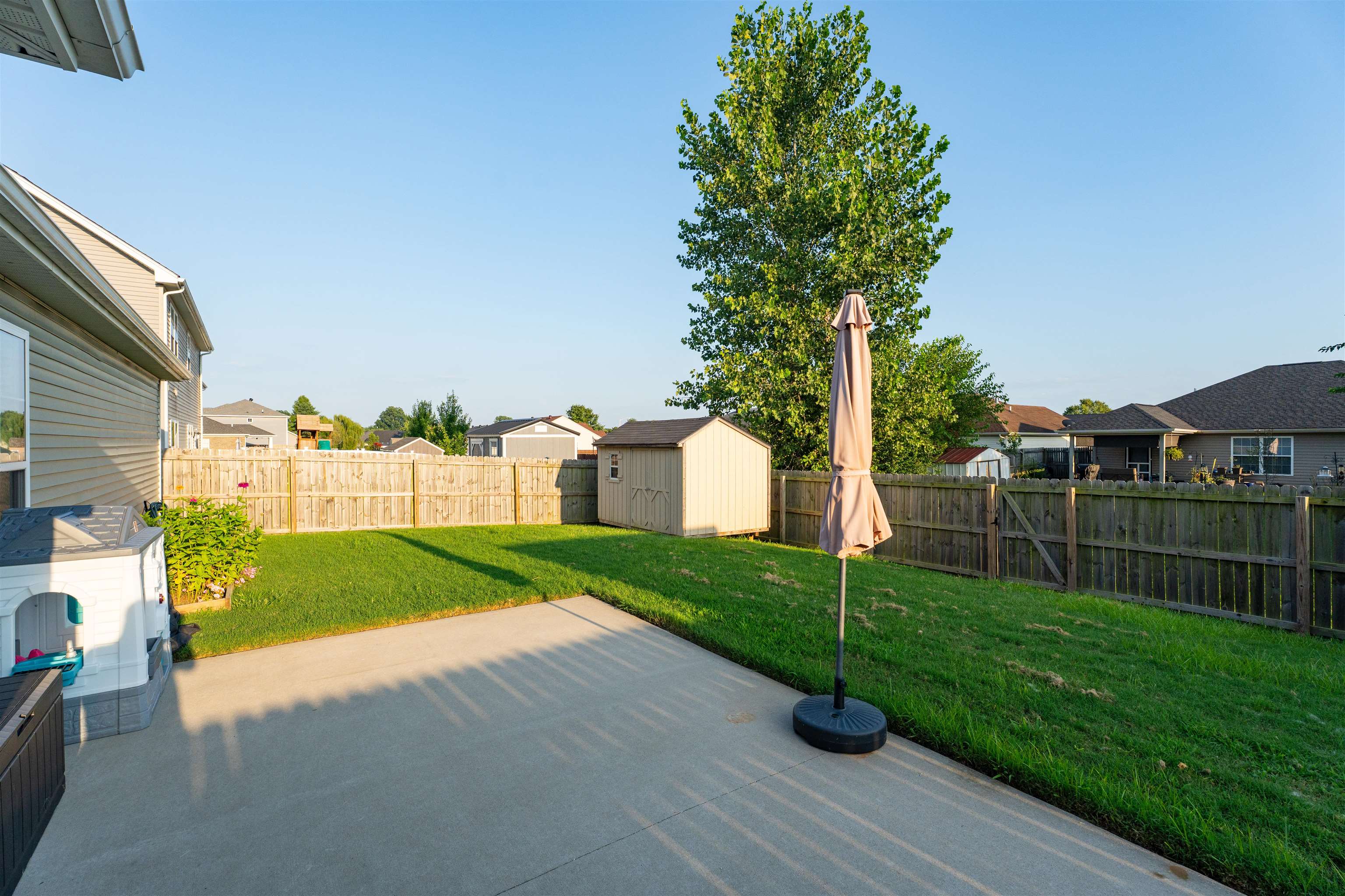 4722 Breeze Ct, Owensboro, Kentucky 42301, 3 Bedrooms Bedrooms, ,2 BathroomsBathrooms,Single Family Residence,For Sale,Breeze Ct,92654