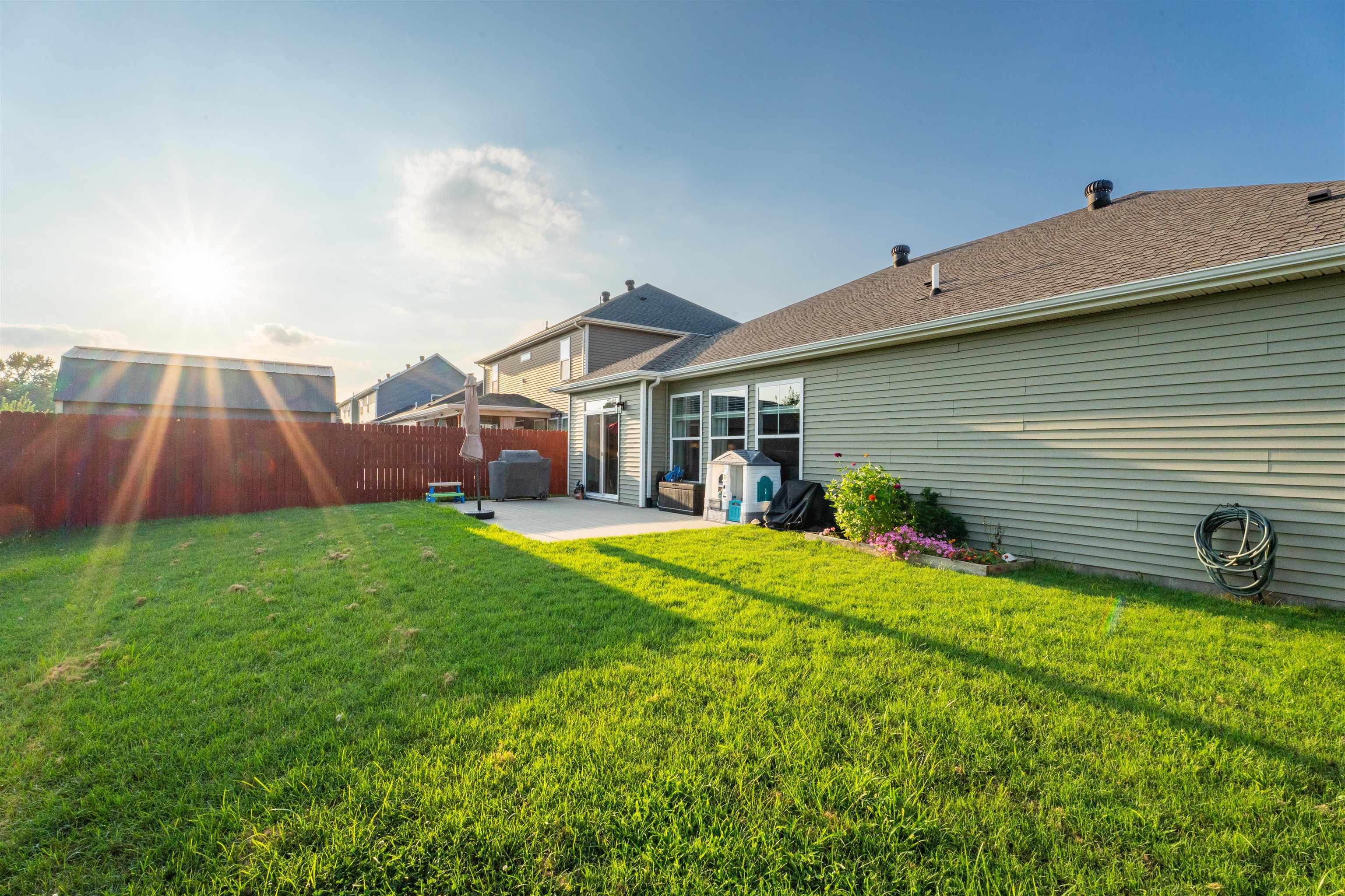 4722 Breeze Ct, Owensboro, Kentucky 42301, 3 Bedrooms Bedrooms, ,2 BathroomsBathrooms,Single Family Residence,For Sale,Breeze Ct,92654