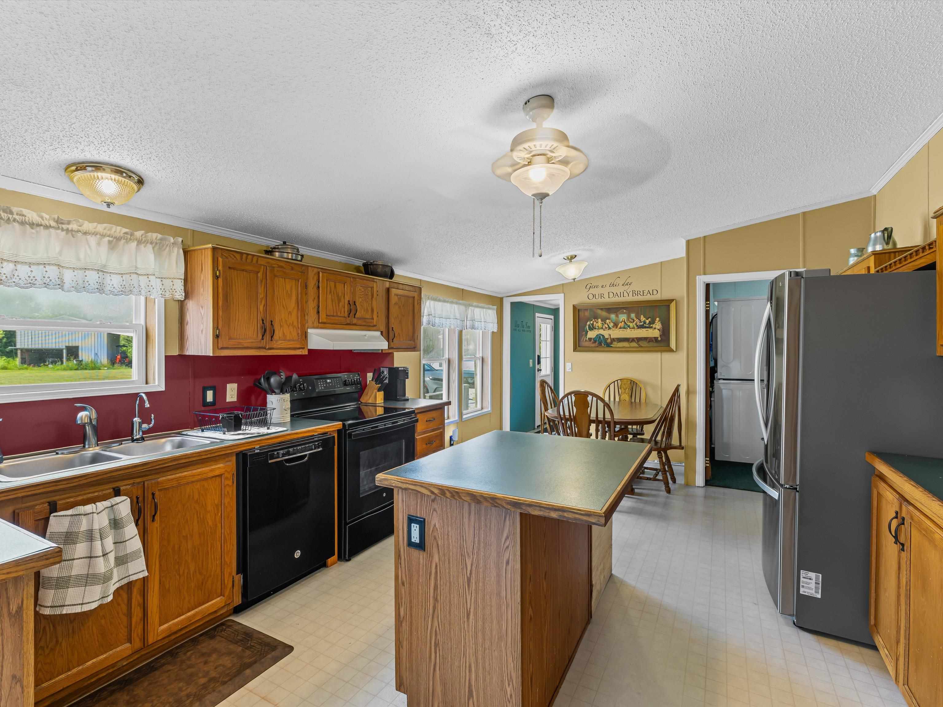 7655 Stevens School Road, Whitesville, Kentucky 42378, 3 Bedrooms Bedrooms, ,2 BathroomsBathrooms,Manufactured Home,For Sale,Stevens School Road,92663