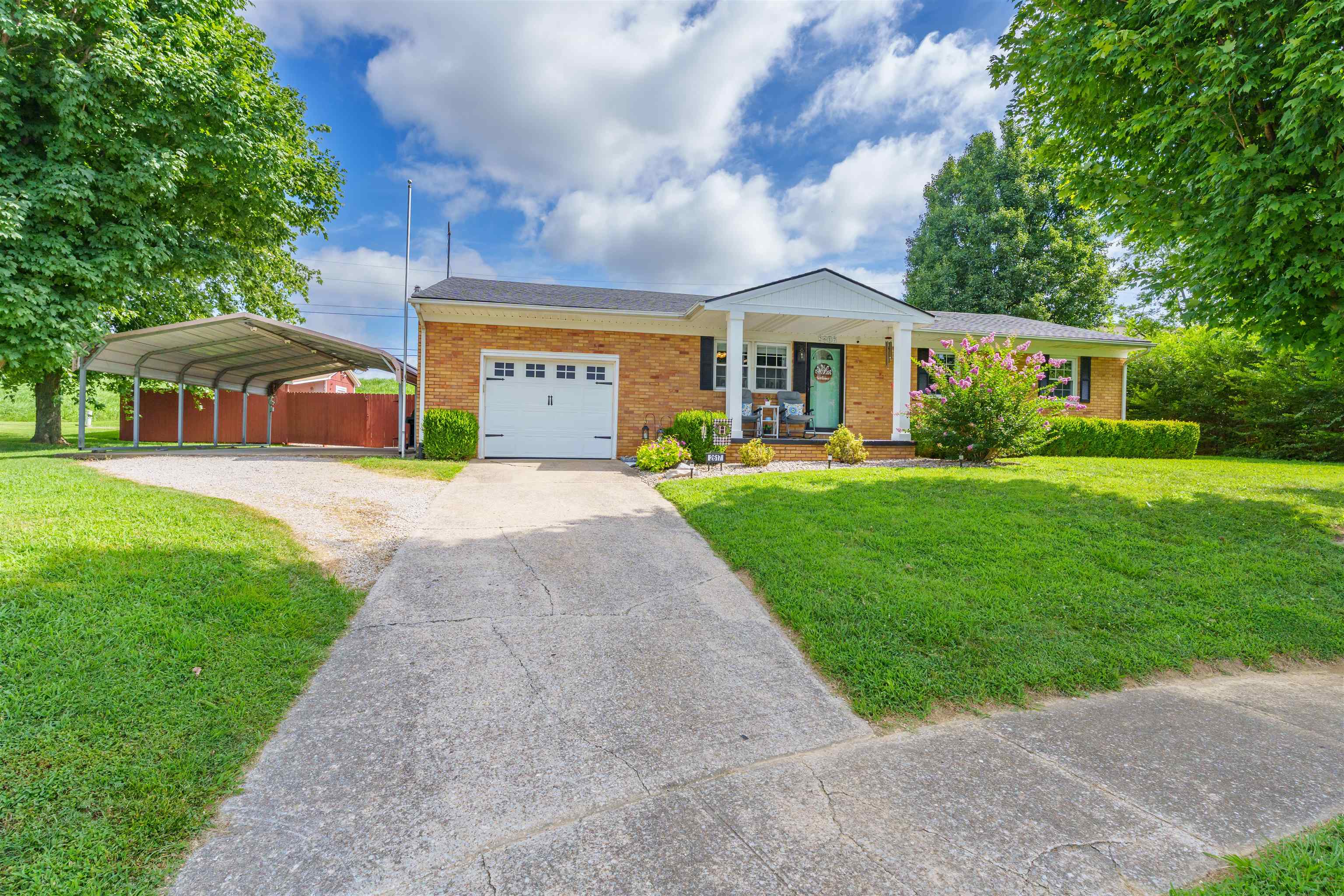 2617 Wimsatt Ct, Owensboro, Kentucky 42303, 3 Bedrooms Bedrooms, ,1 BathroomBathrooms,Single Family Residence,For Sale,Wimsatt Ct,92664