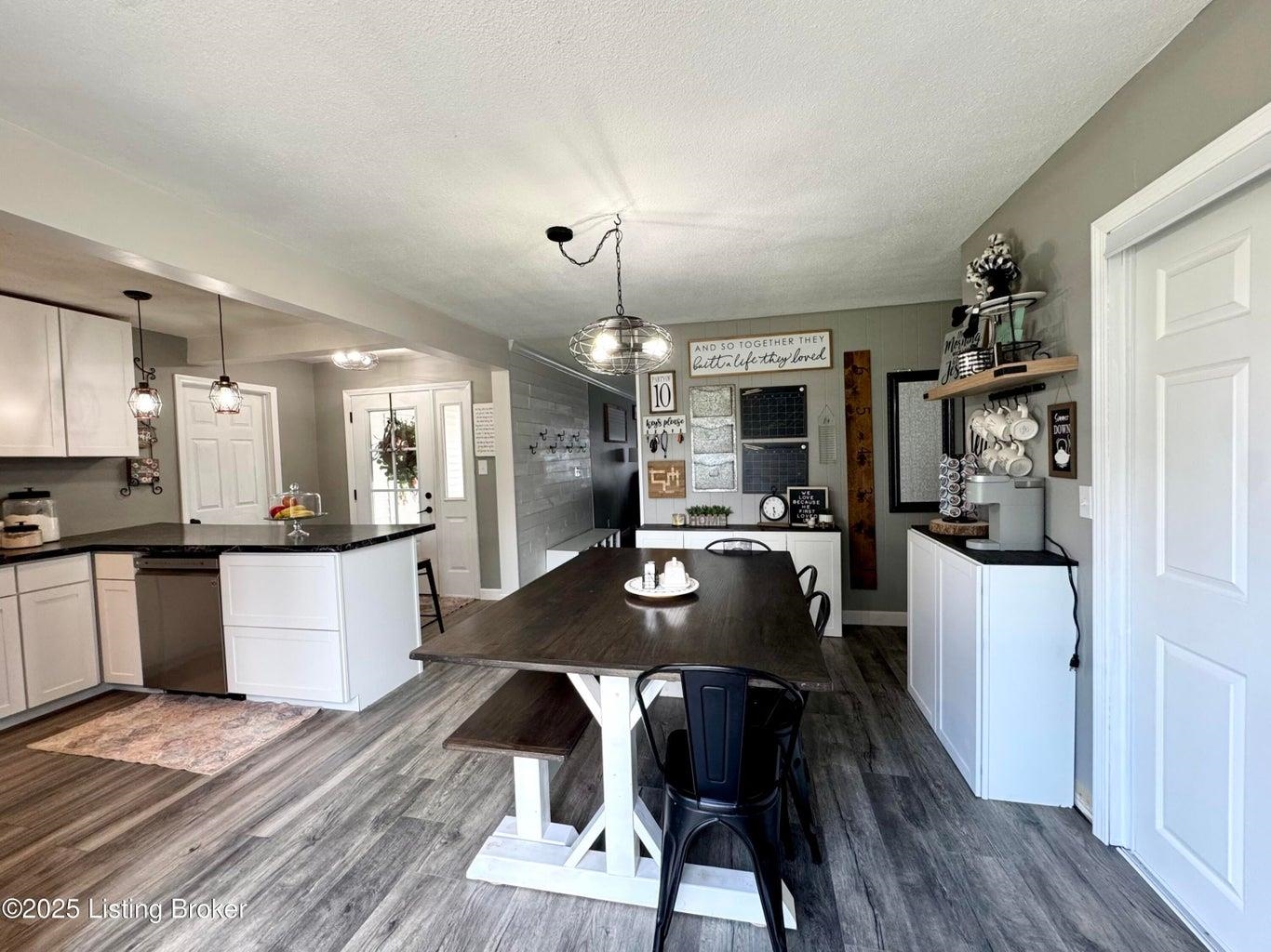 250 Nancy Ave., Lewisport, Kentucky 42351, 4 Bedrooms Bedrooms, ,2 BathroomsBathrooms,Single Family Residence,For Sale,Nancy Ave.,92665