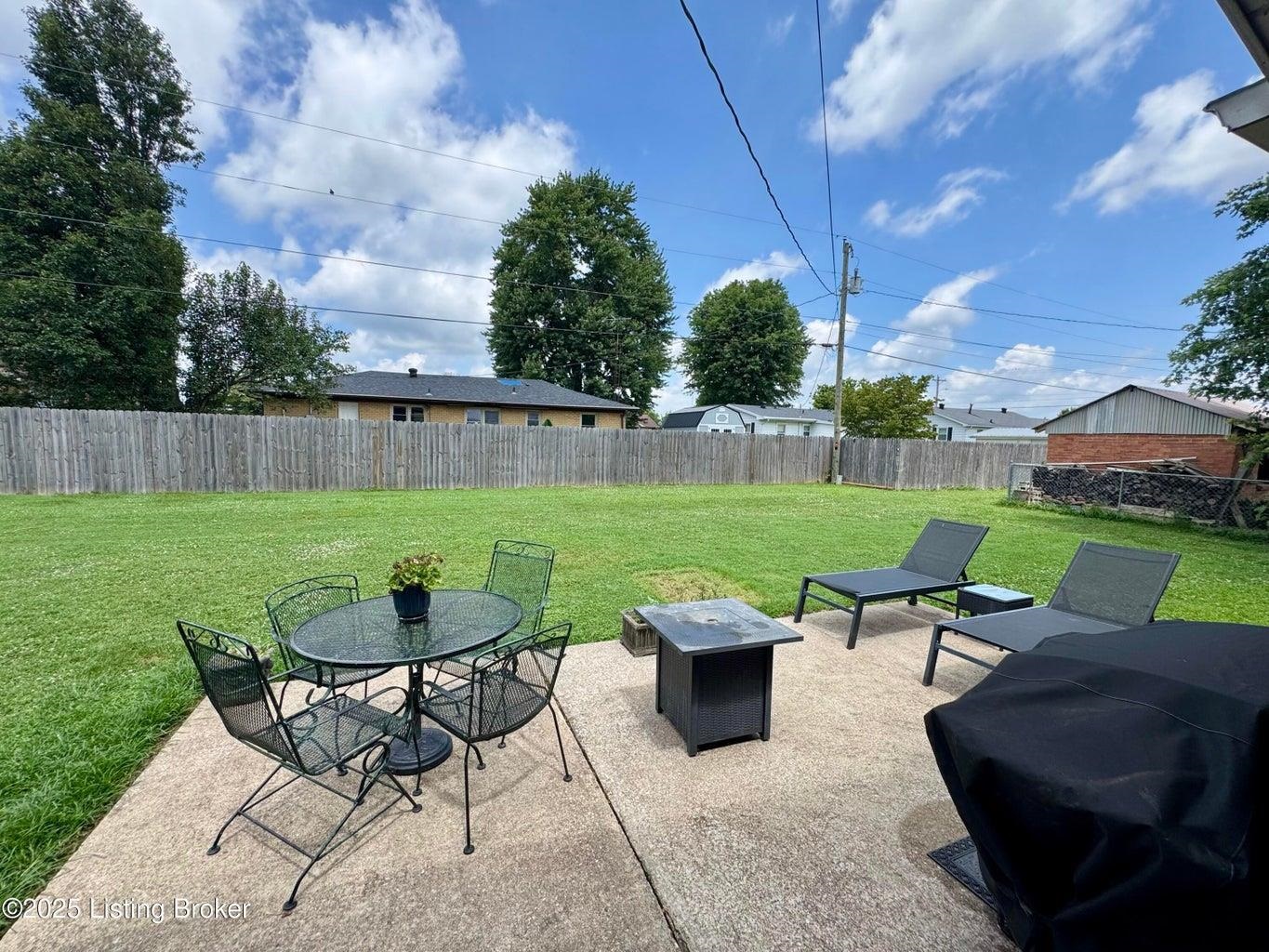 250 Nancy Ave., Lewisport, Kentucky 42351, 4 Bedrooms Bedrooms, ,2 BathroomsBathrooms,Single Family Residence,For Sale,Nancy Ave.,92665
