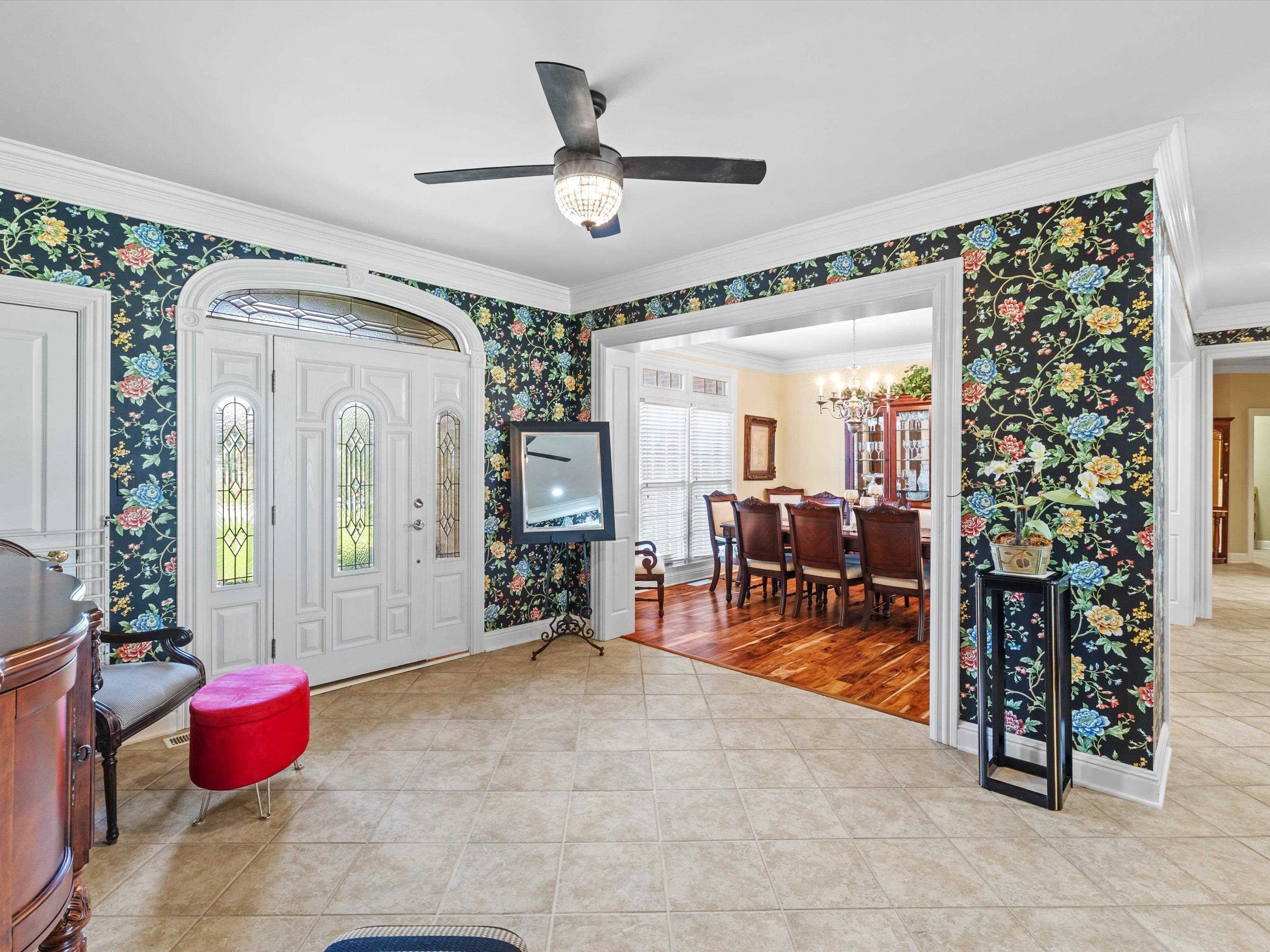 4508 Lake Forest Drive, Owensboro, Kentucky 42303, 4 Bedrooms Bedrooms, ,3 BathroomsBathrooms,Single Family Residence,For Sale,Lake Forest Drive,92669