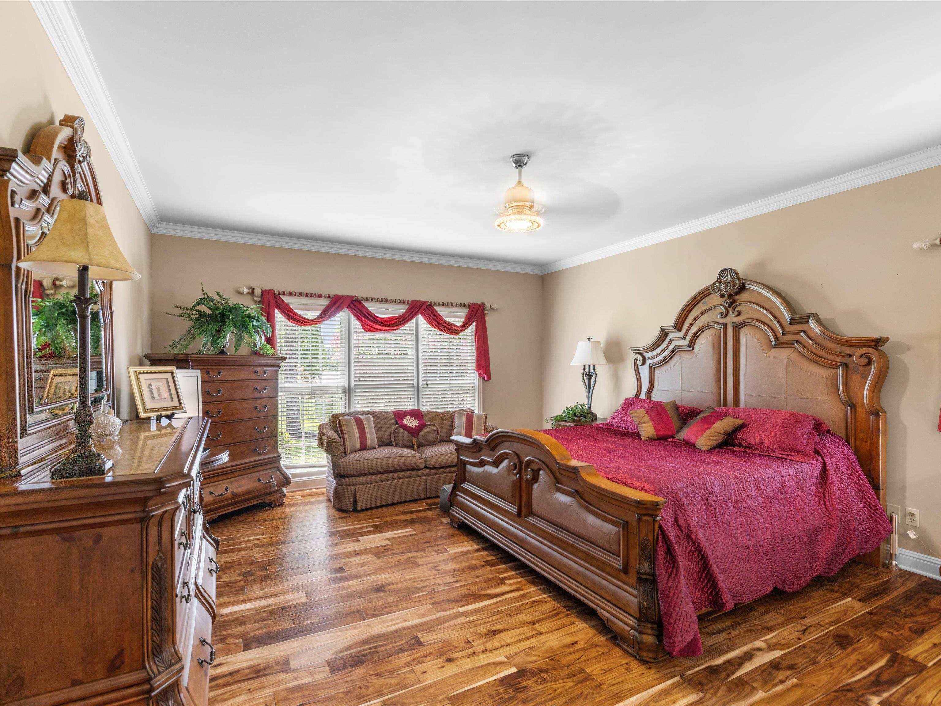 4508 Lake Forest Drive, Owensboro, Kentucky 42303, 4 Bedrooms Bedrooms, ,3 BathroomsBathrooms,Single Family Residence,For Sale,Lake Forest Drive,92669