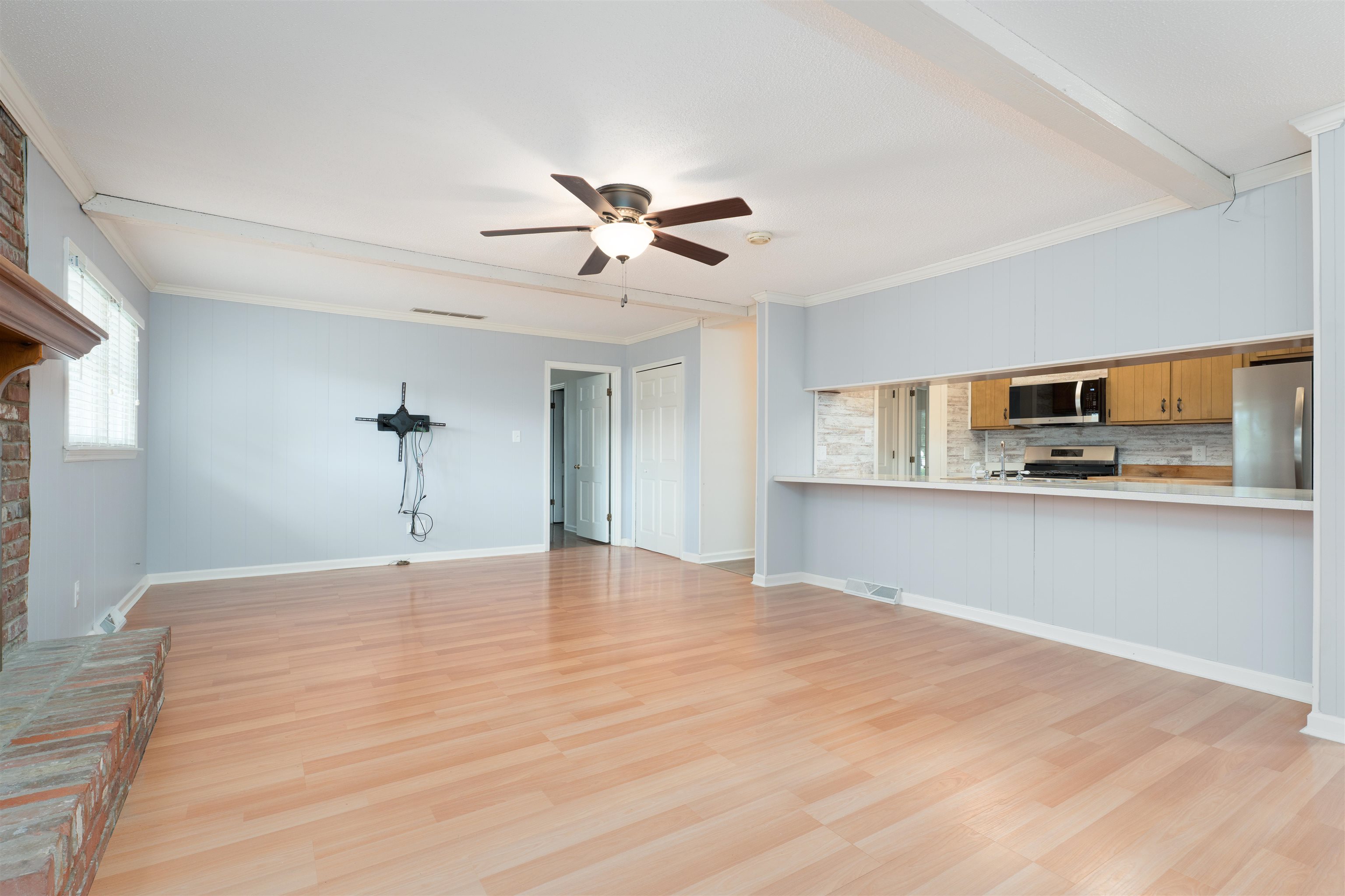 1624 Brentwood Dr, Owensboro, Kentucky 42301, 3 Bedrooms Bedrooms, ,3 BathroomsBathrooms,Single Family Residence,For Sale,Brentwood Dr,92670