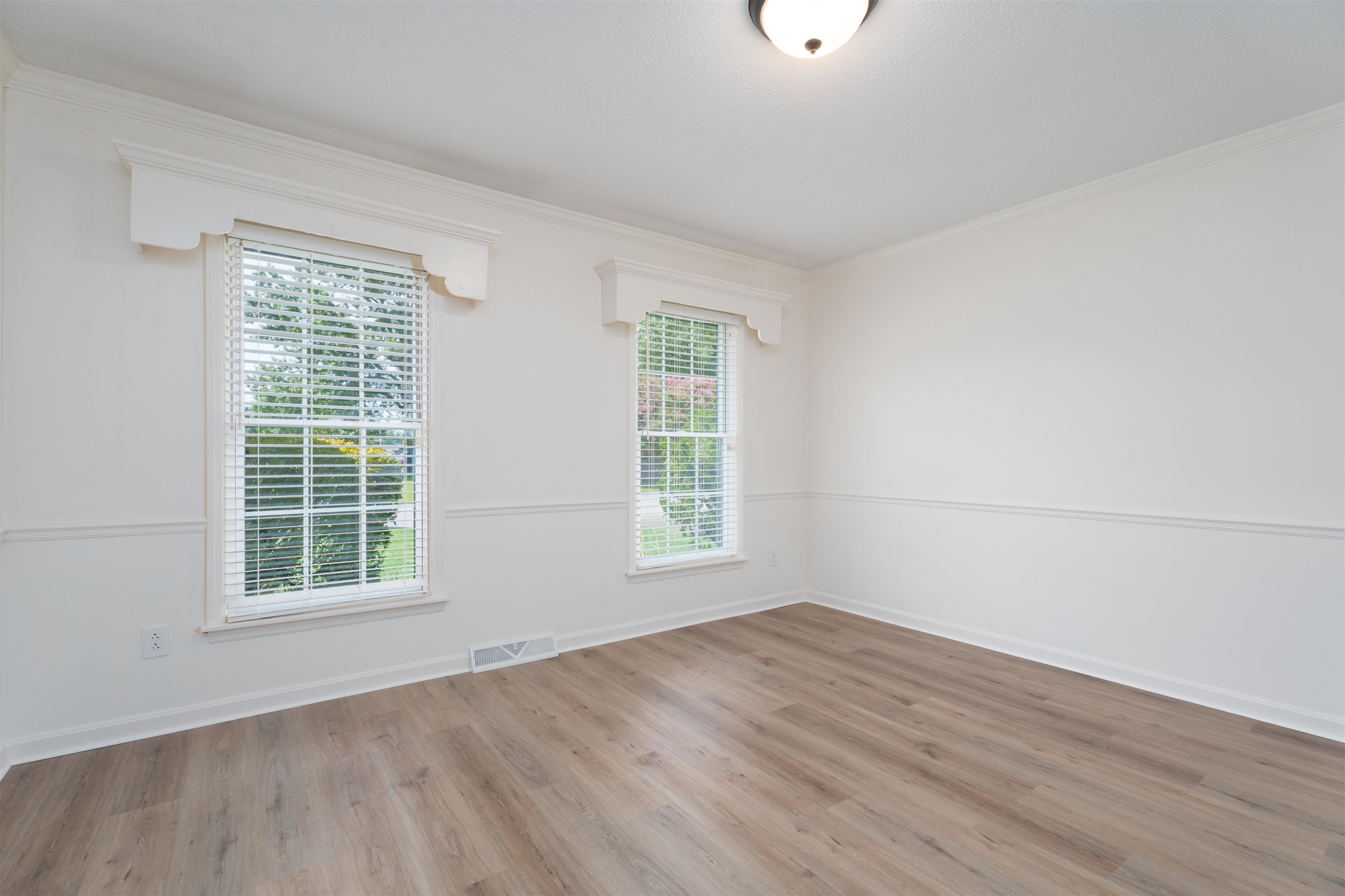 1624 Brentwood Dr, Owensboro, Kentucky 42301, 3 Bedrooms Bedrooms, ,3 BathroomsBathrooms,Single Family Residence,For Sale,Brentwood Dr,92670