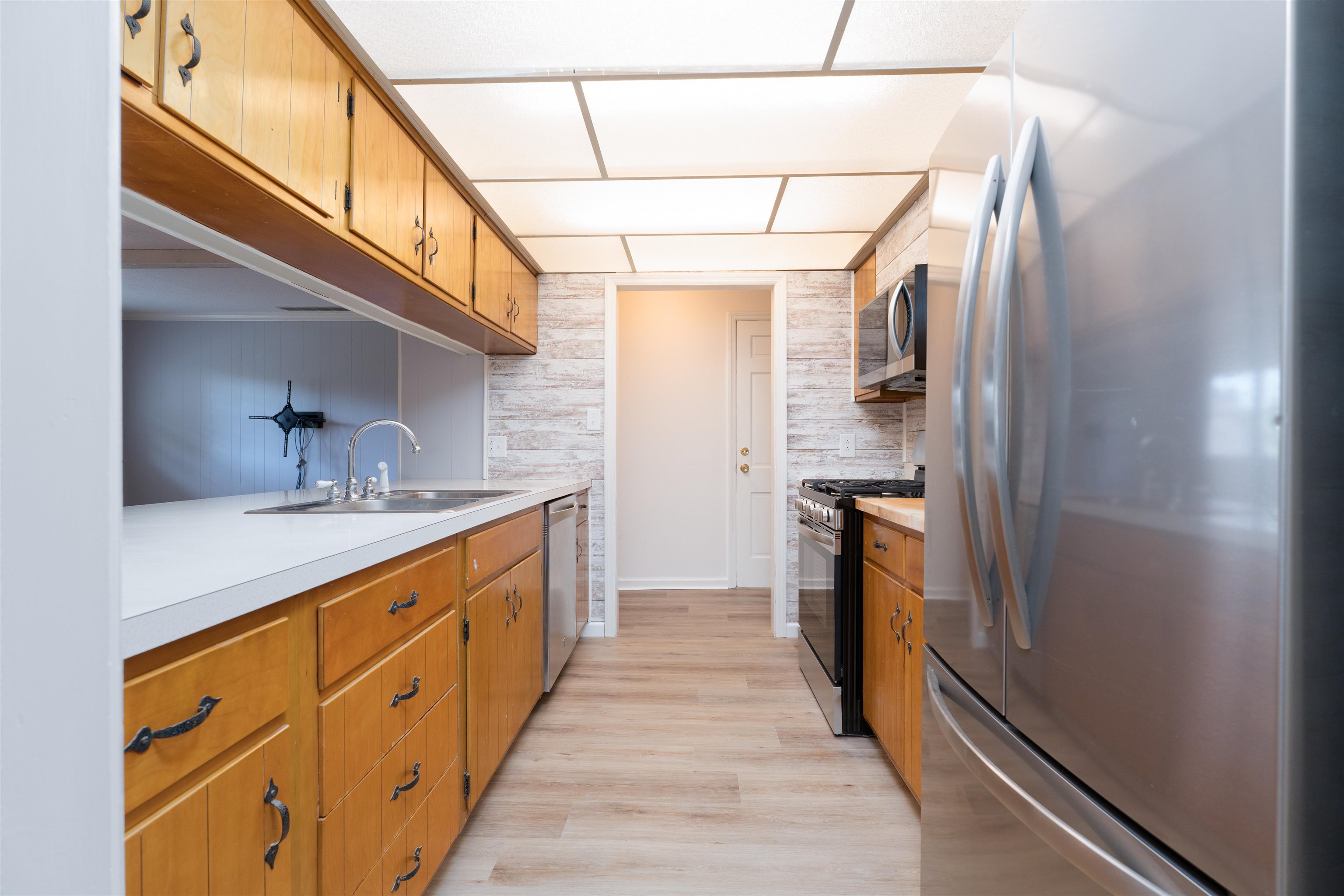 1624 Brentwood Dr, Owensboro, Kentucky 42301, 3 Bedrooms Bedrooms, ,3 BathroomsBathrooms,Single Family Residence,For Sale,Brentwood Dr,92670