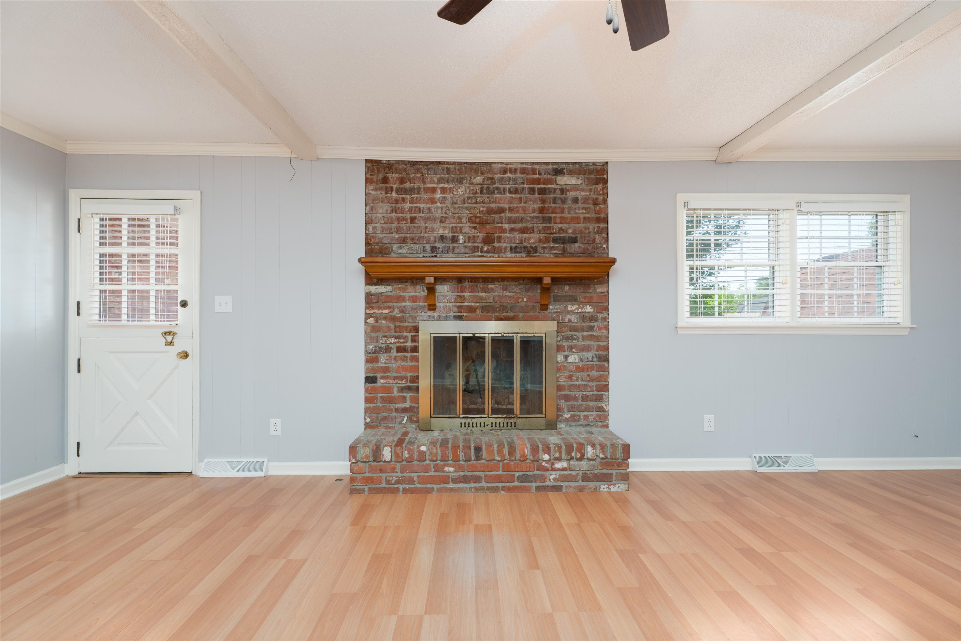 1624 Brentwood Dr, Owensboro, Kentucky 42301, 3 Bedrooms Bedrooms, ,3 BathroomsBathrooms,Single Family Residence,For Sale,Brentwood Dr,92670