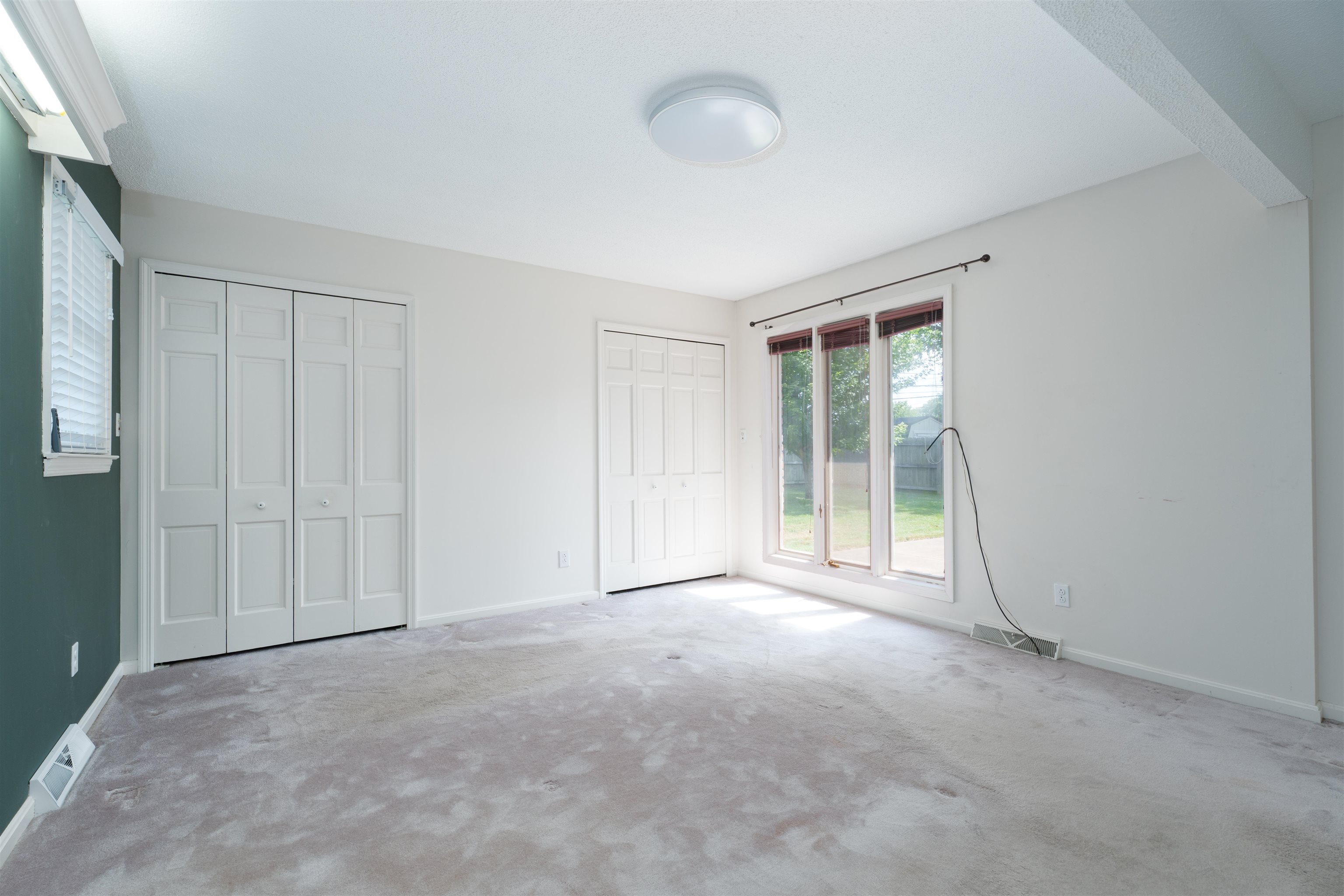 1624 Brentwood Dr, Owensboro, Kentucky 42301, 3 Bedrooms Bedrooms, ,3 BathroomsBathrooms,Single Family Residence,For Sale,Brentwood Dr,92670