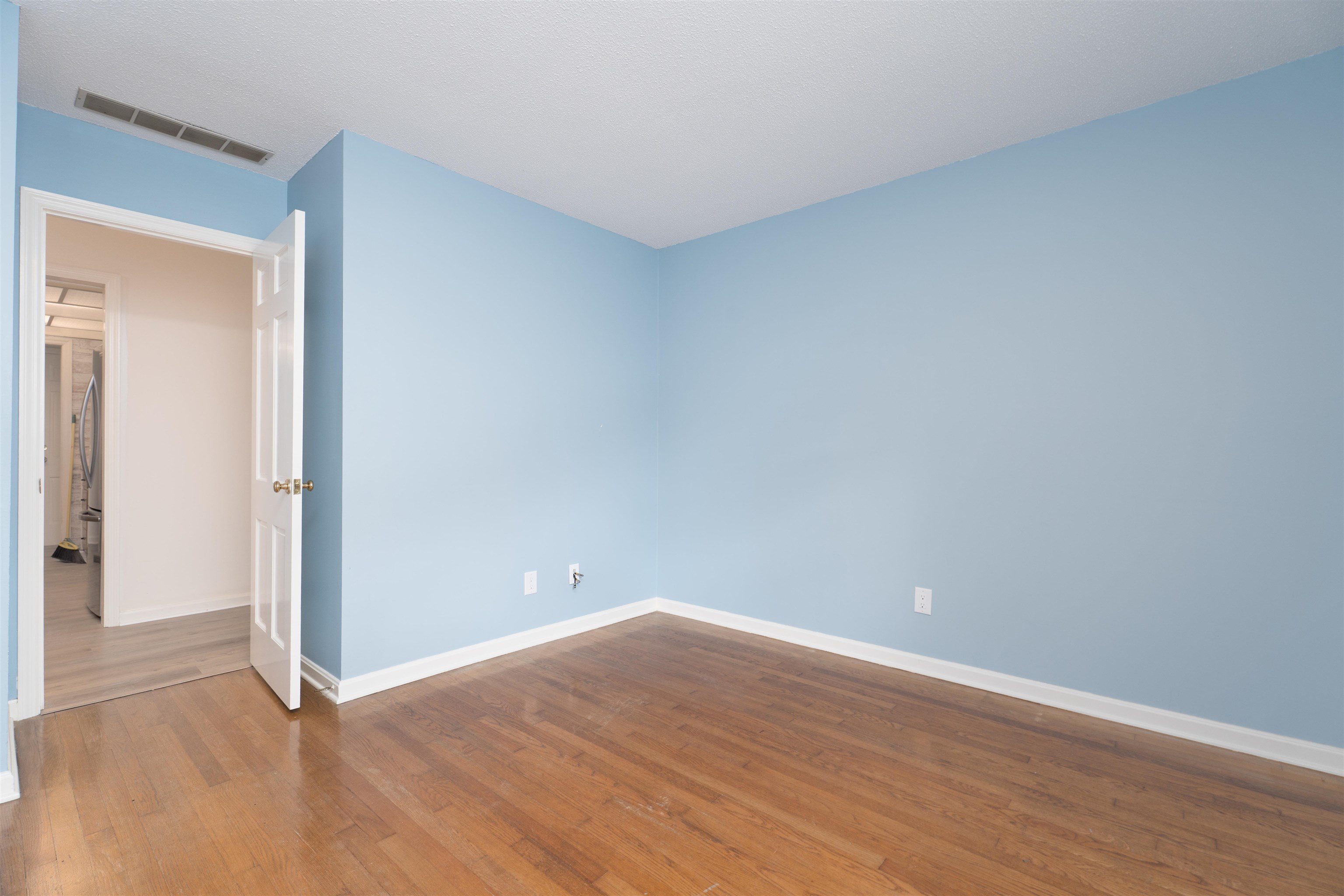 1624 Brentwood Dr, Owensboro, Kentucky 42301, 3 Bedrooms Bedrooms, ,3 BathroomsBathrooms,Single Family Residence,For Sale,Brentwood Dr,92670