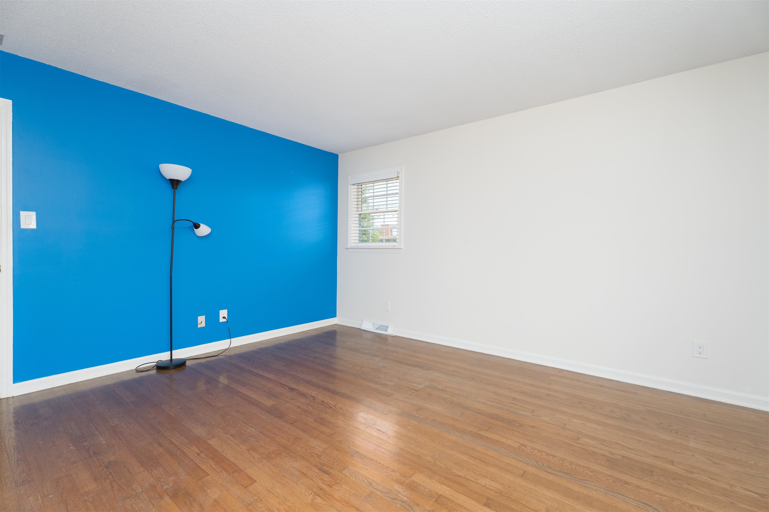 1624 Brentwood Dr, Owensboro, Kentucky 42301, 3 Bedrooms Bedrooms, ,3 BathroomsBathrooms,Single Family Residence,For Sale,Brentwood Dr,92670