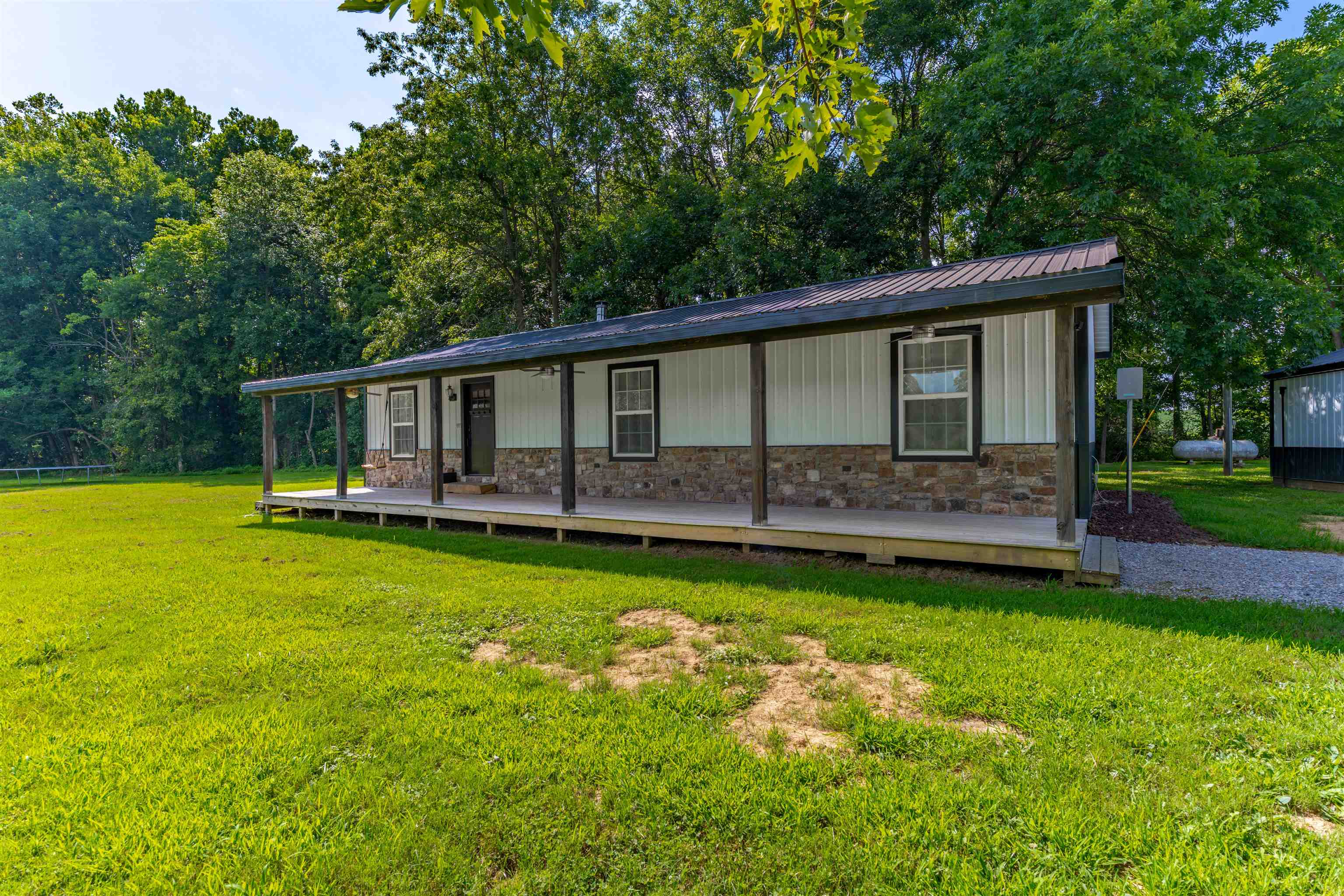 7128 Powell Tapp Road, Corydon, Kentucky 42406, 3 Bedrooms Bedrooms, ,1 BathroomBathrooms,Single Family Residence,For Sale,Powell Tapp Road,92675