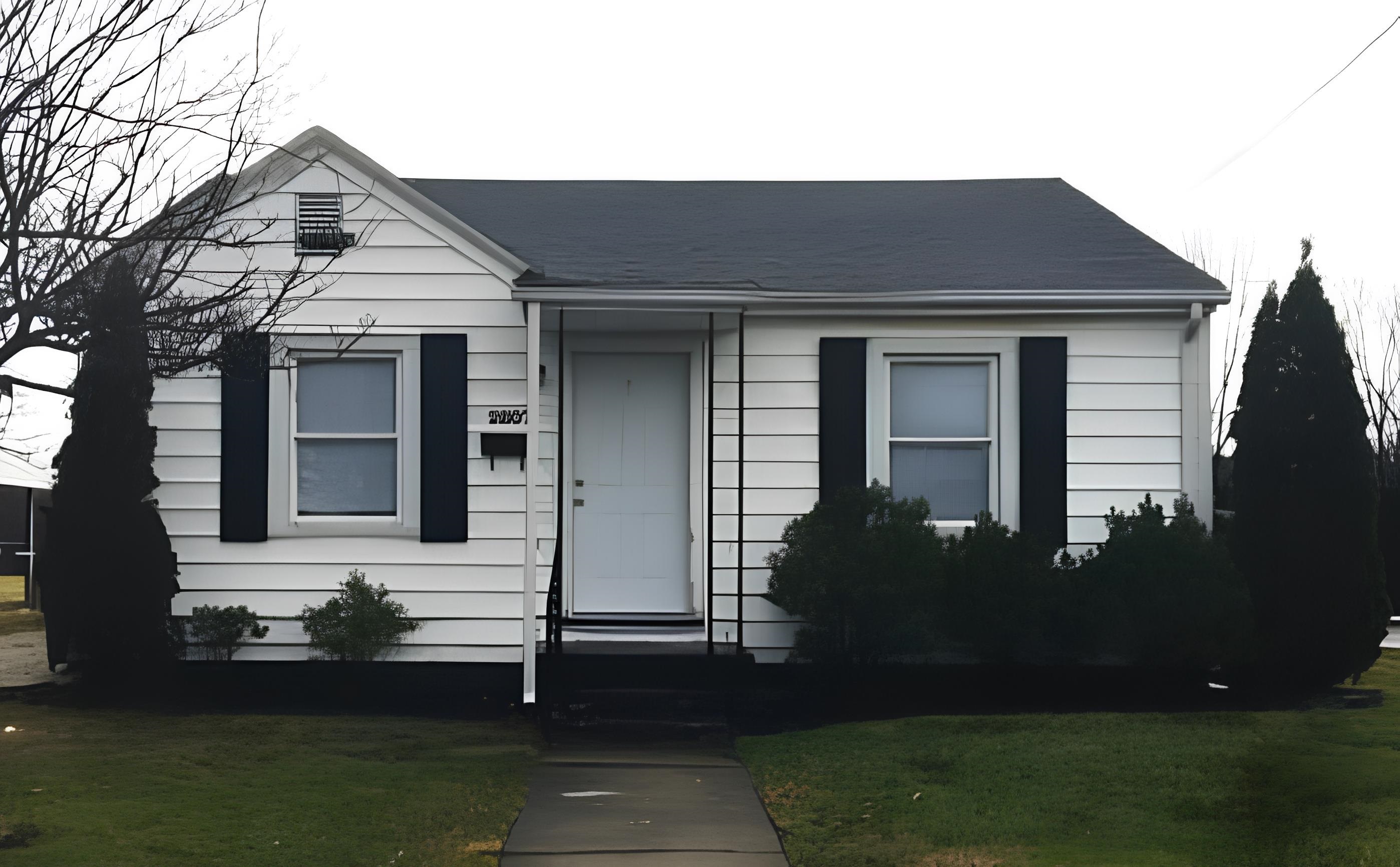 2807 Daviess St., Owensboro, Kentucky 42303, 2 Bedrooms Bedrooms, ,1 BathroomBathrooms,Single Family Residence,For Sale,Daviess St.,92679