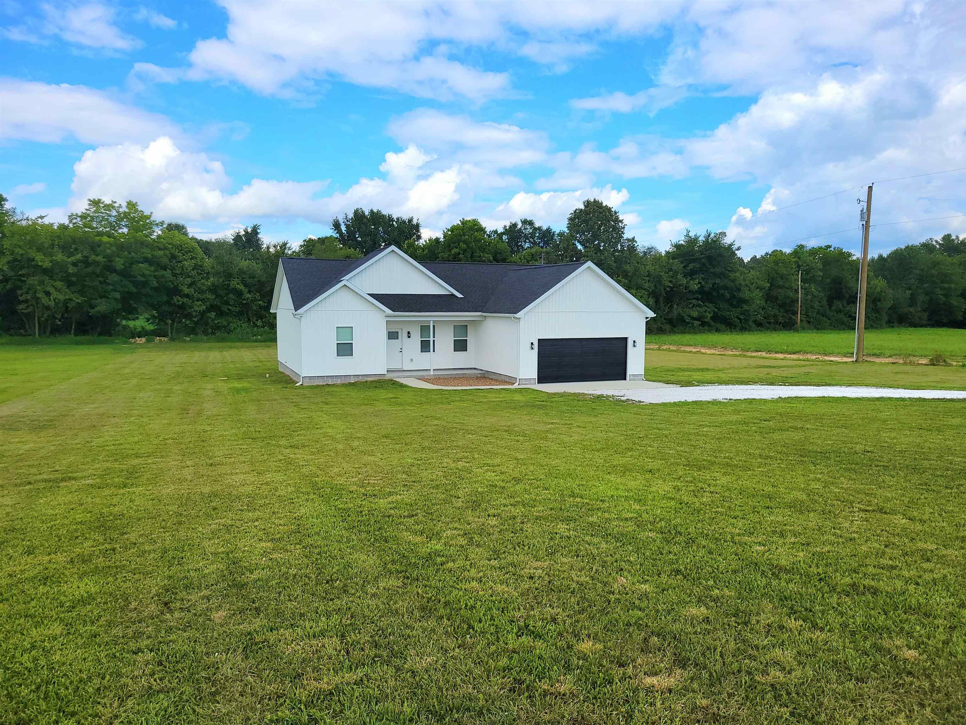 30 Paxton Circle, Hartford, Kentucky 42347, 3 Bedrooms Bedrooms, ,2 BathroomsBathrooms,Single Family Residence,For Sale,Paxton Circle,92680