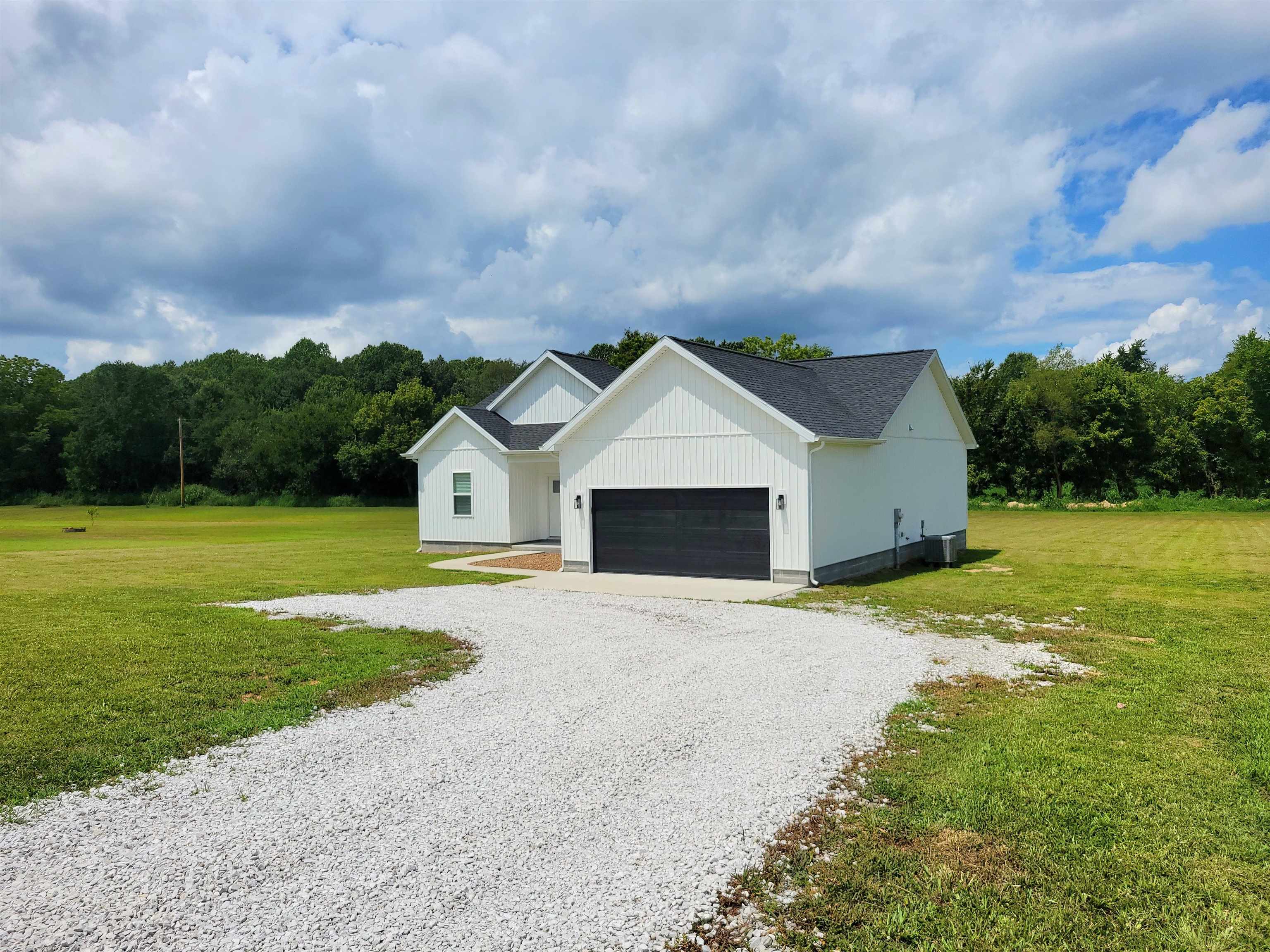 30 Paxton Circle, Hartford, Kentucky 42347, 3 Bedrooms Bedrooms, ,2 BathroomsBathrooms,Single Family Residence,For Sale,Paxton Circle,92680