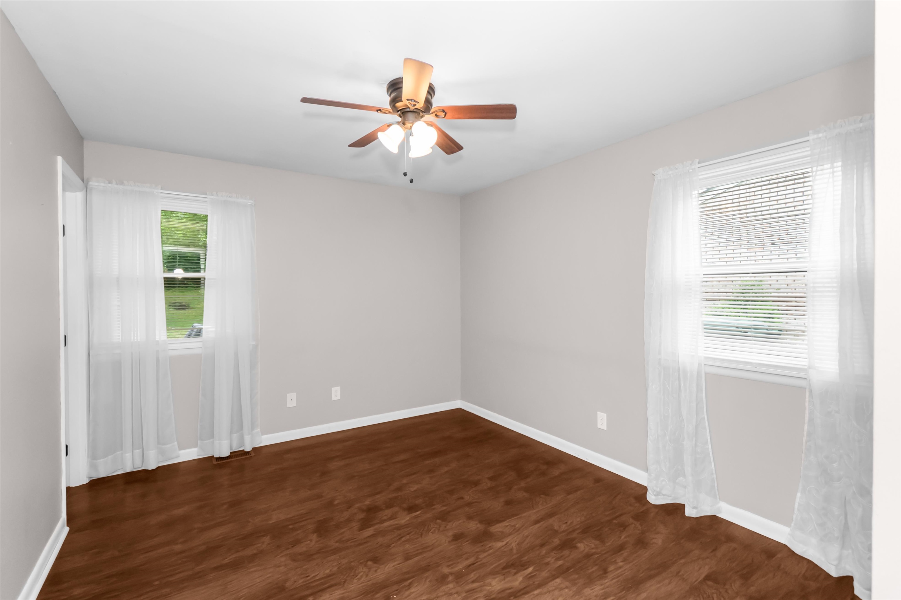 2830 Epworth Ln., Owensboro, Kentucky 42303, 3 Bedrooms Bedrooms, ,1 BathroomBathrooms,Single Family Residence,For Sale,Epworth Ln.,92681