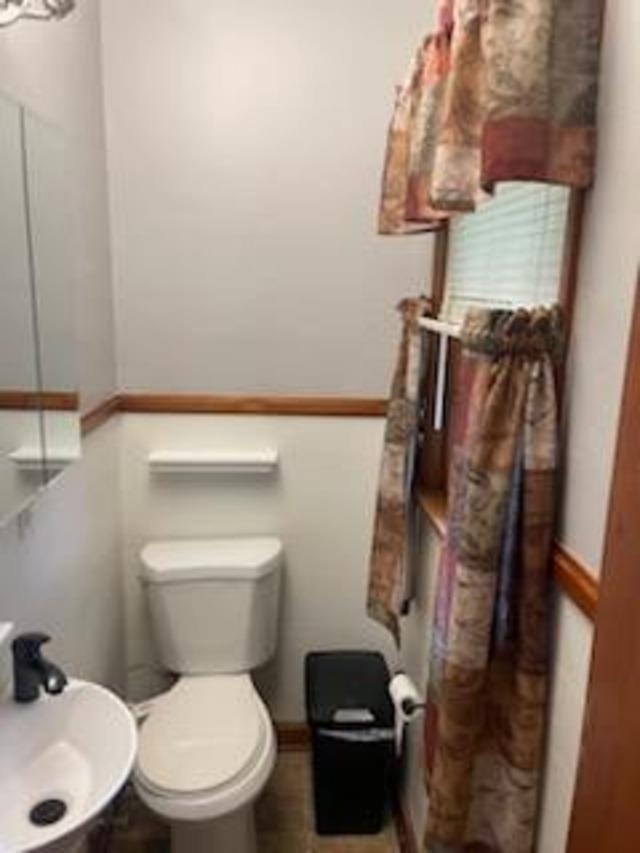 1437 Longview Drive, Bowling Green, Kentucky 42101, 3 Bedrooms Bedrooms, ,1 BathroomBathrooms,Single Family Residence,For Sale,Longview Drive,92682