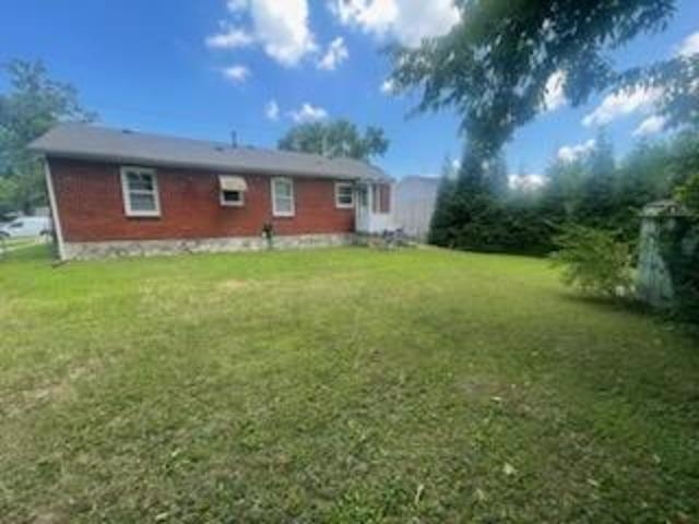1437 Longview Drive, Bowling Green, Kentucky 42101, 3 Bedrooms Bedrooms, ,1 BathroomBathrooms,Single Family Residence,For Sale,Longview Drive,92682