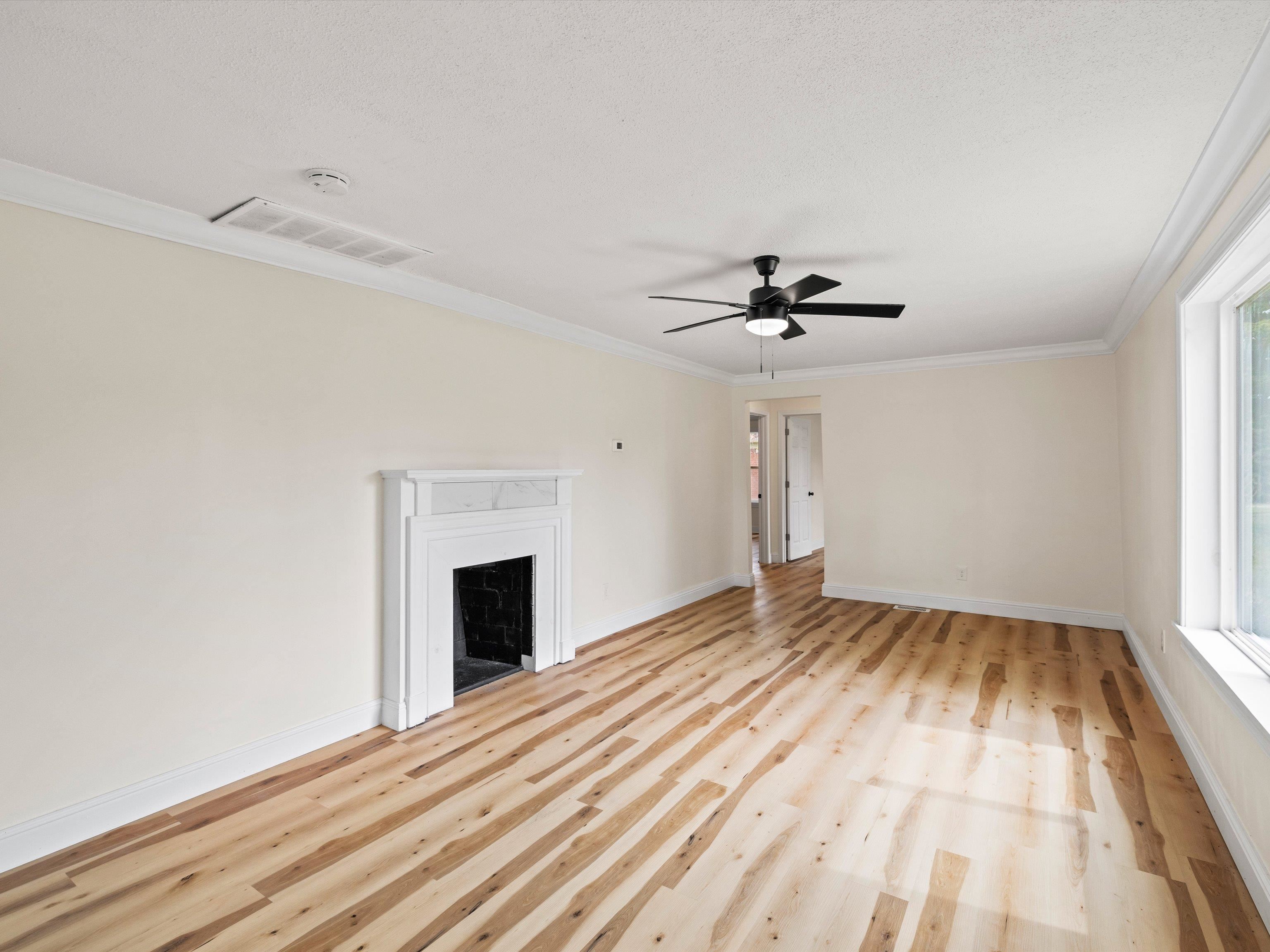 5229 HWY 56, Owensboro, Kentucky 42303, 3 Bedrooms Bedrooms, ,2 BathroomsBathrooms,Single Family Residence,For Sale,HWY 56,92685