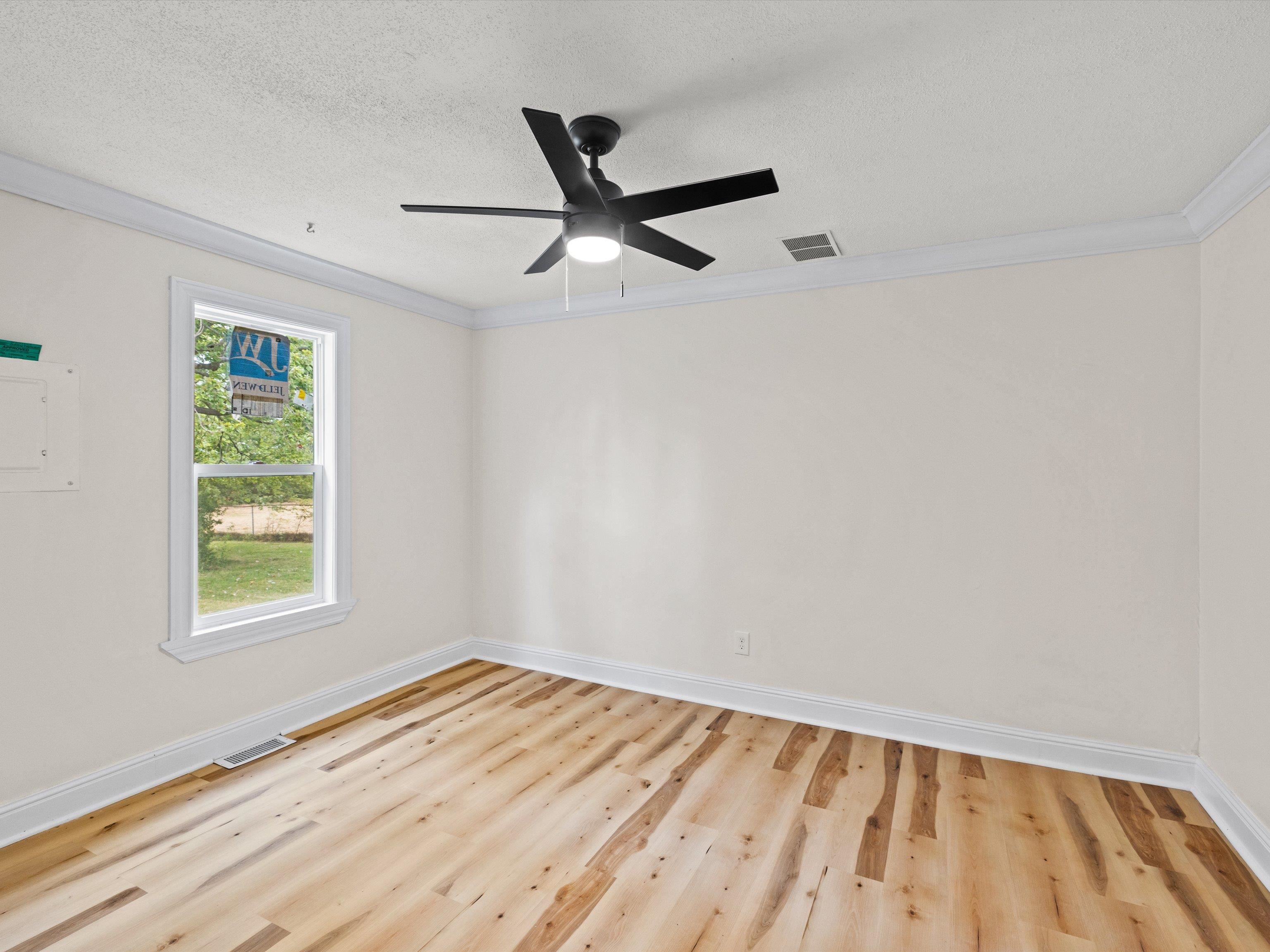 5229 HWY 56, Owensboro, Kentucky 42303, 3 Bedrooms Bedrooms, ,2 BathroomsBathrooms,Single Family Residence,For Sale,HWY 56,92685