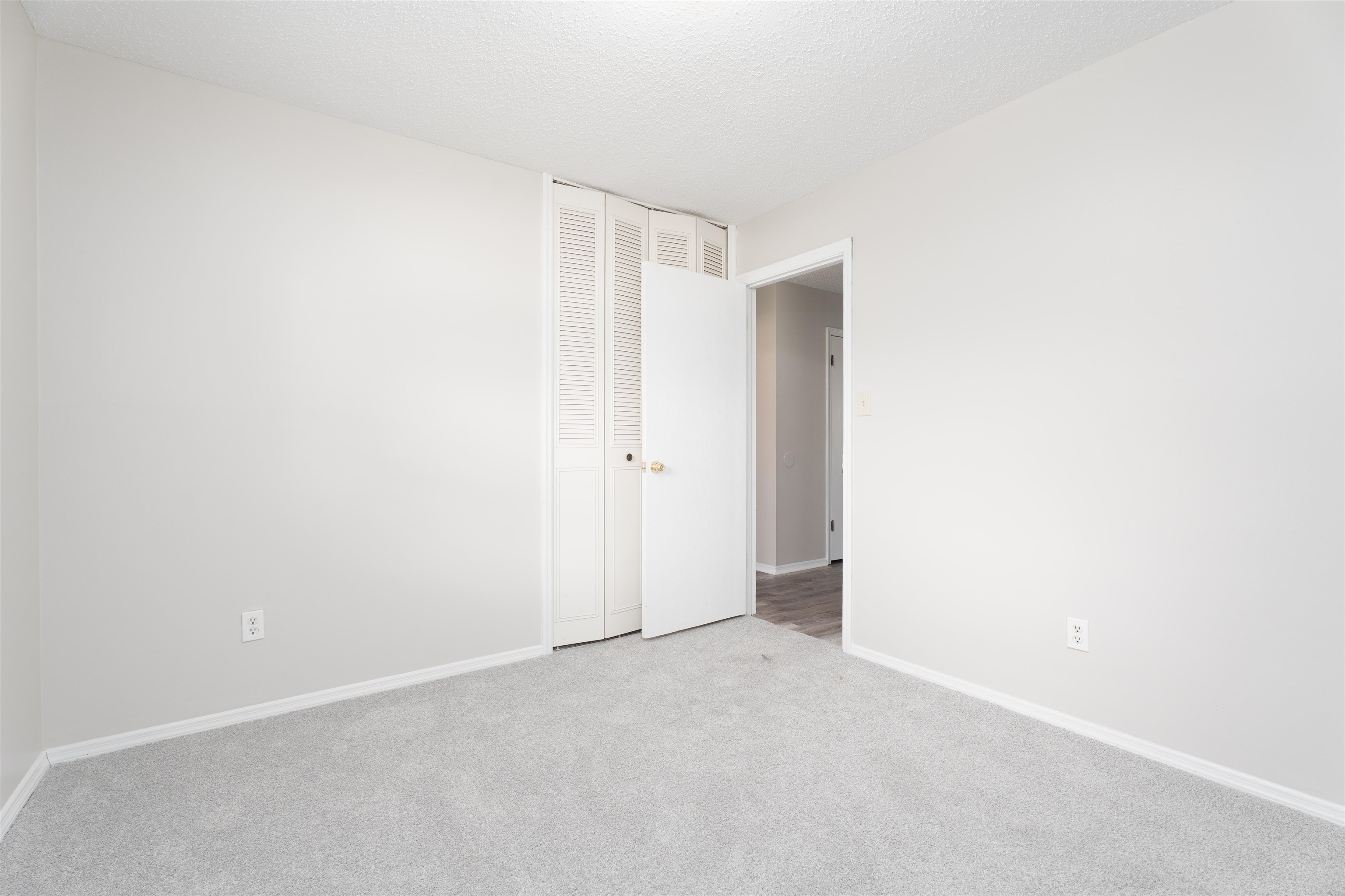 3532 Roundtable Loop, Owensboro, Kentucky 42303, 3 Bedrooms Bedrooms, ,2 BathroomsBathrooms,Single Family Residence,For Sale,Roundtable Loop,92686