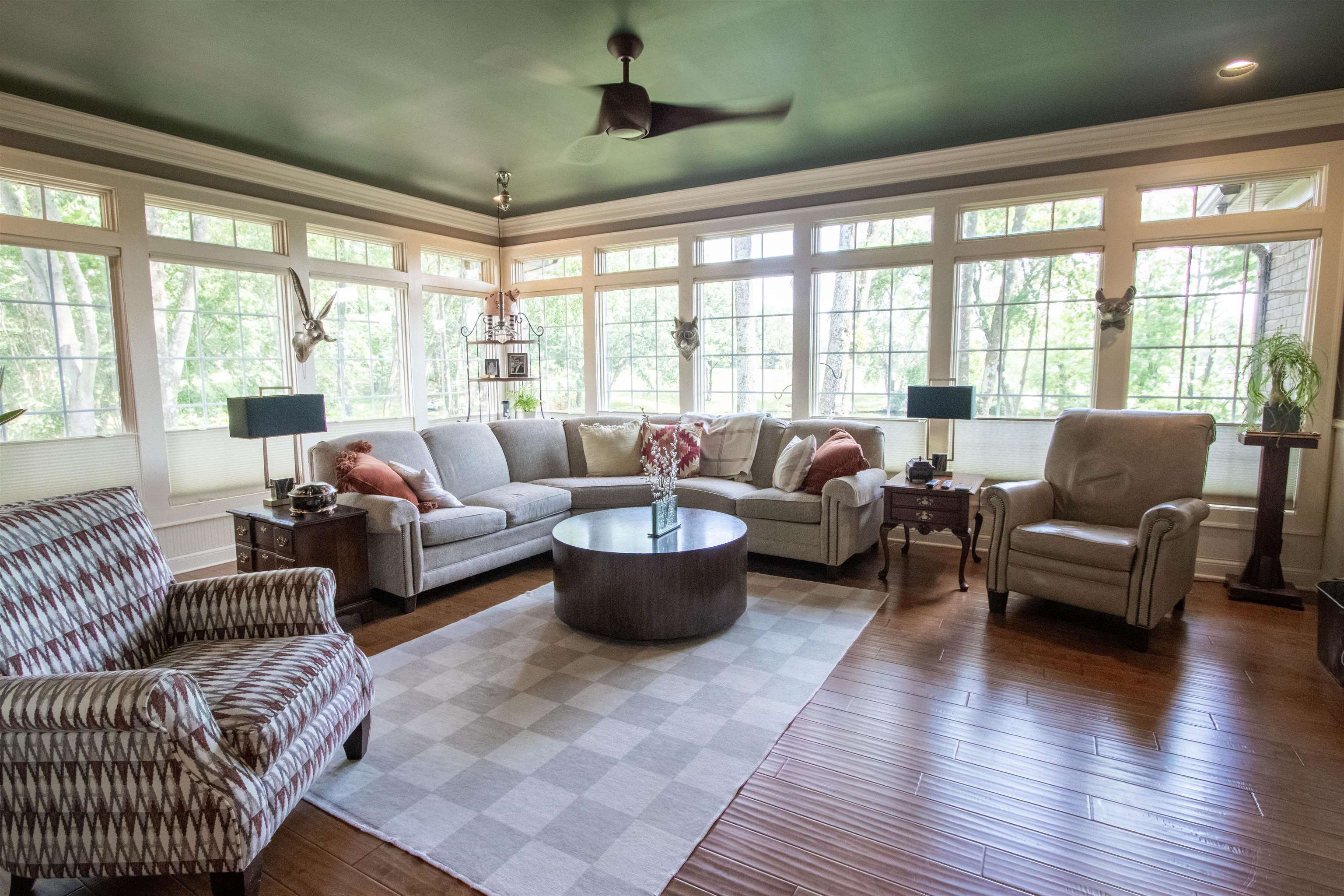 1400 Heritage Cv, Owensboro, Kentucky 42303, 4 Bedrooms Bedrooms, ,3 BathroomsBathrooms,Single Family Residence,For Sale,Heritage Cv,92687