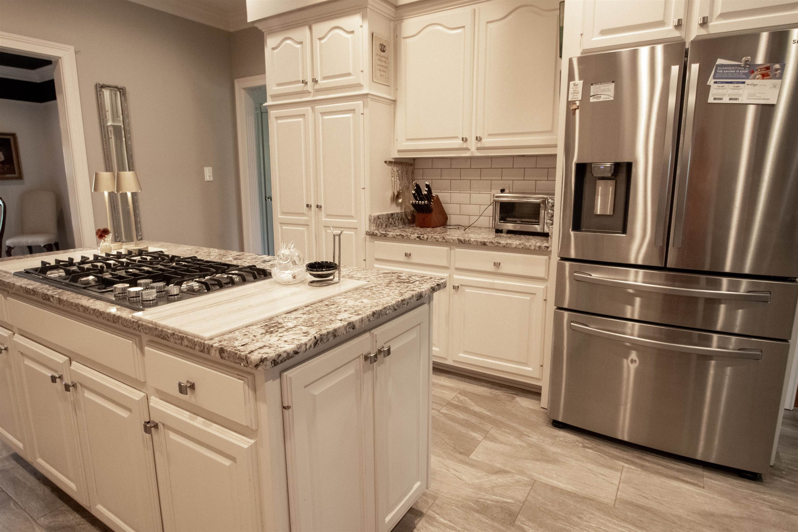 1400 Heritage Cv, Owensboro, Kentucky 42303, 4 Bedrooms Bedrooms, ,3 BathroomsBathrooms,Single Family Residence,For Sale,Heritage Cv,92687