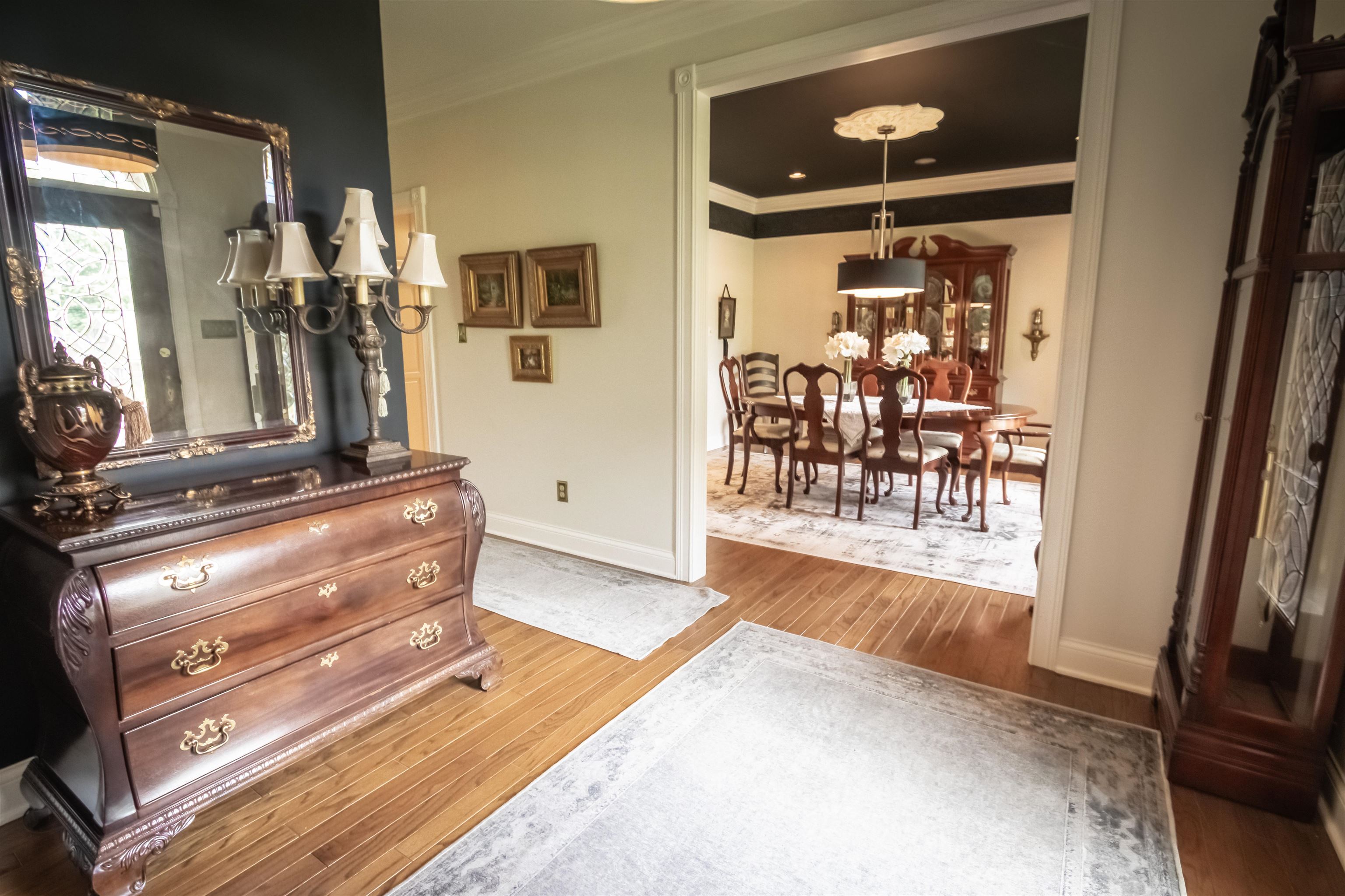 1400 Heritage Cv, Owensboro, Kentucky 42303, 4 Bedrooms Bedrooms, ,3 BathroomsBathrooms,Single Family Residence,For Sale,Heritage Cv,92687