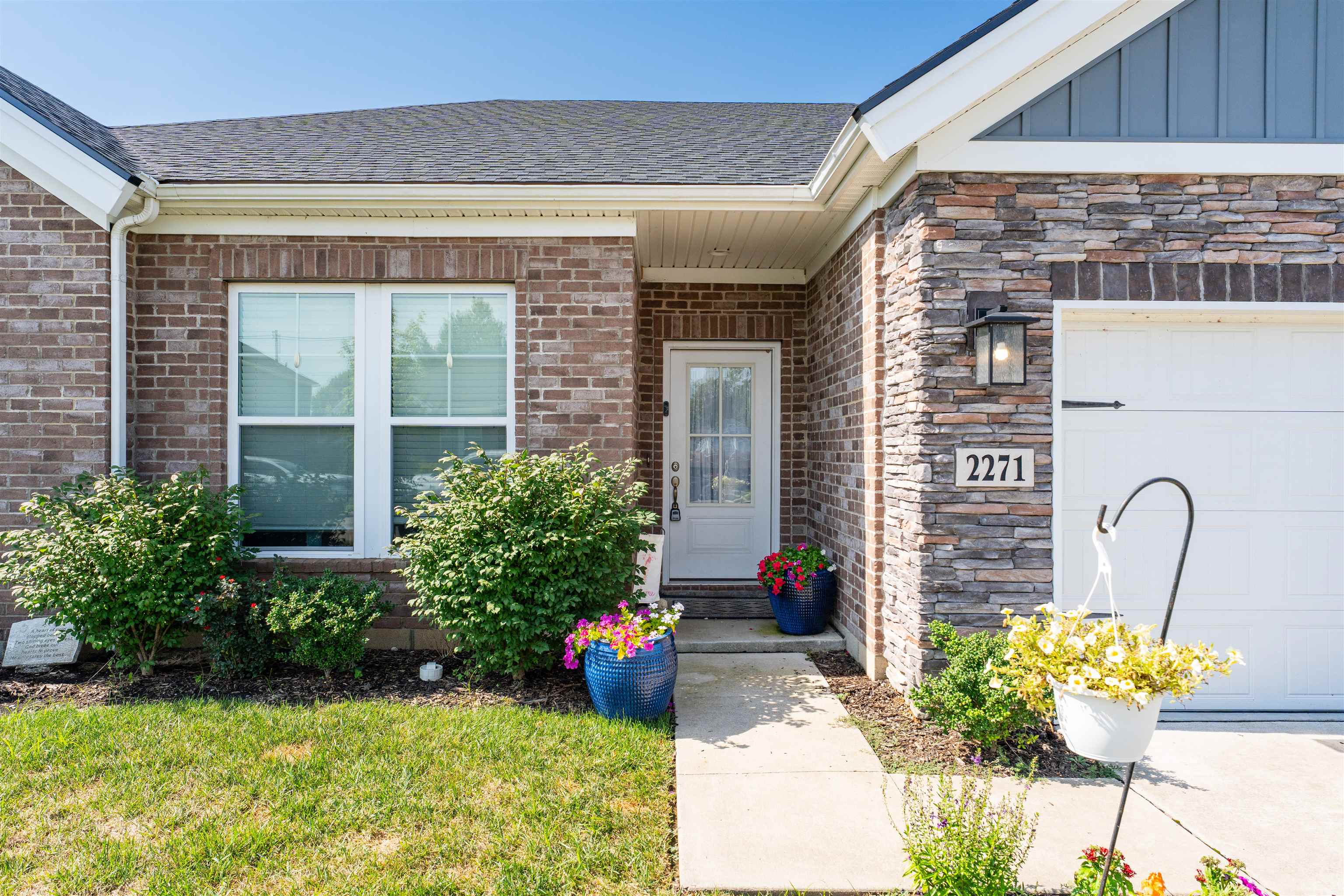 2271 Monroe Ave, Owensboro, Kentucky 42301, 3 Bedrooms Bedrooms, ,2 BathroomsBathrooms,Single Family Residence,For Sale,Monroe Ave,92688